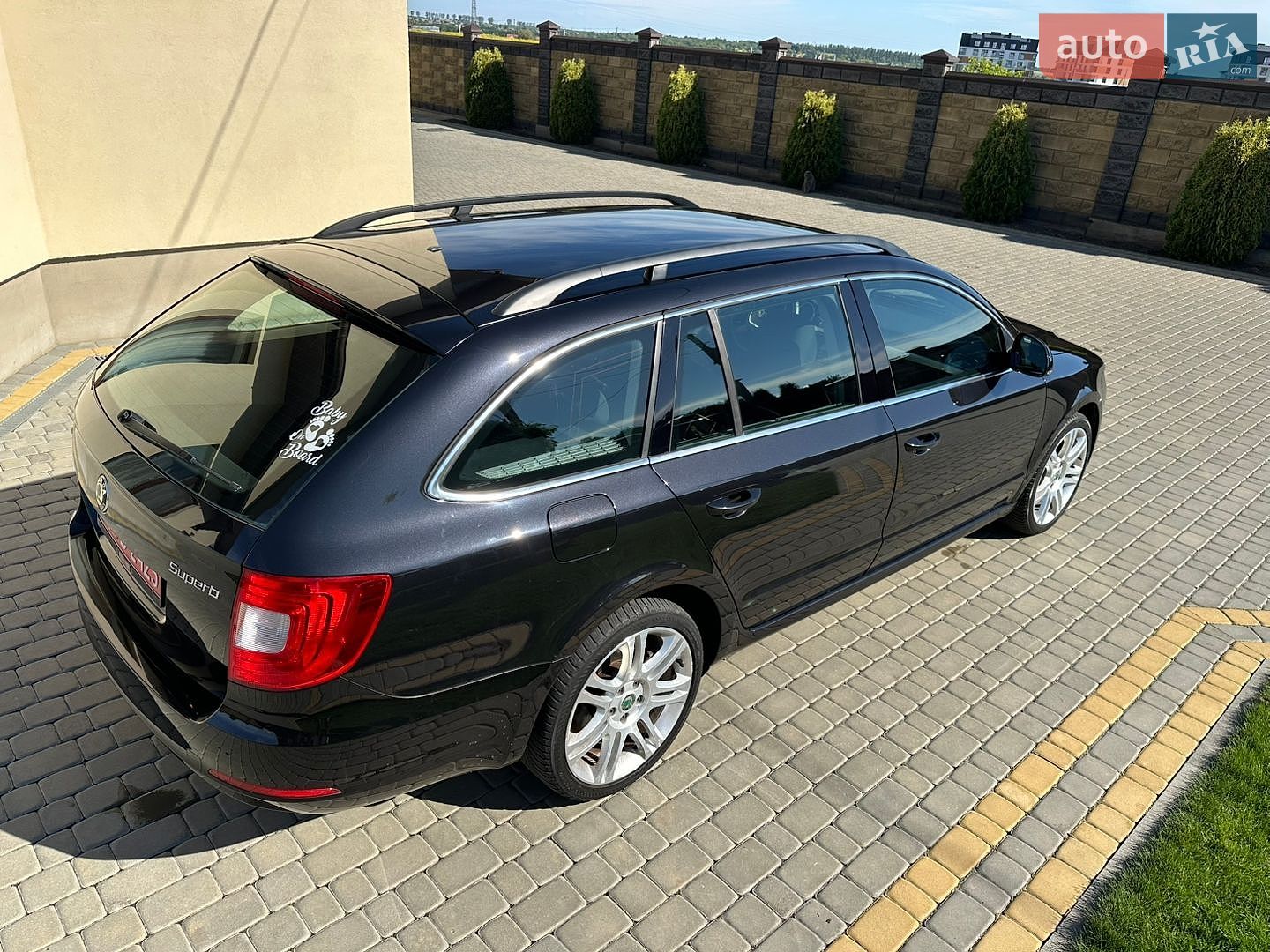 Skoda Superb 2011 VIN TMBJB93T3B9046588 фото оголошення 12 з 52