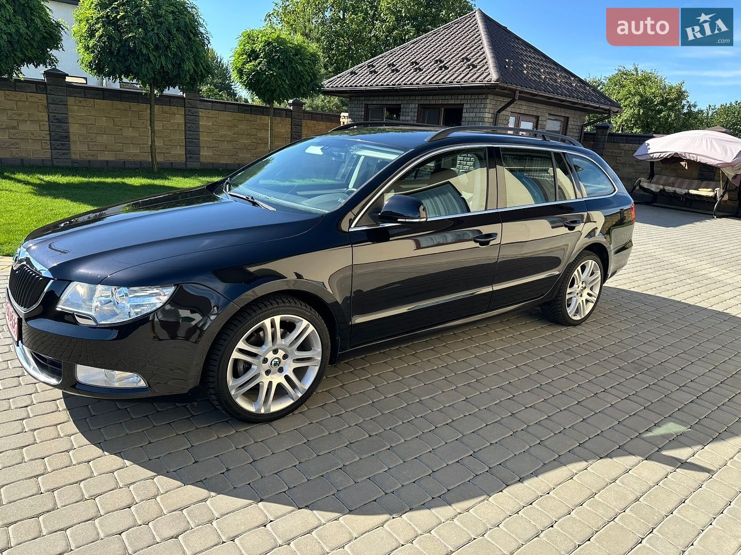Skoda Superb 2011 VIN TMBJB93T3B9046588 фото оголошення 7 з 52