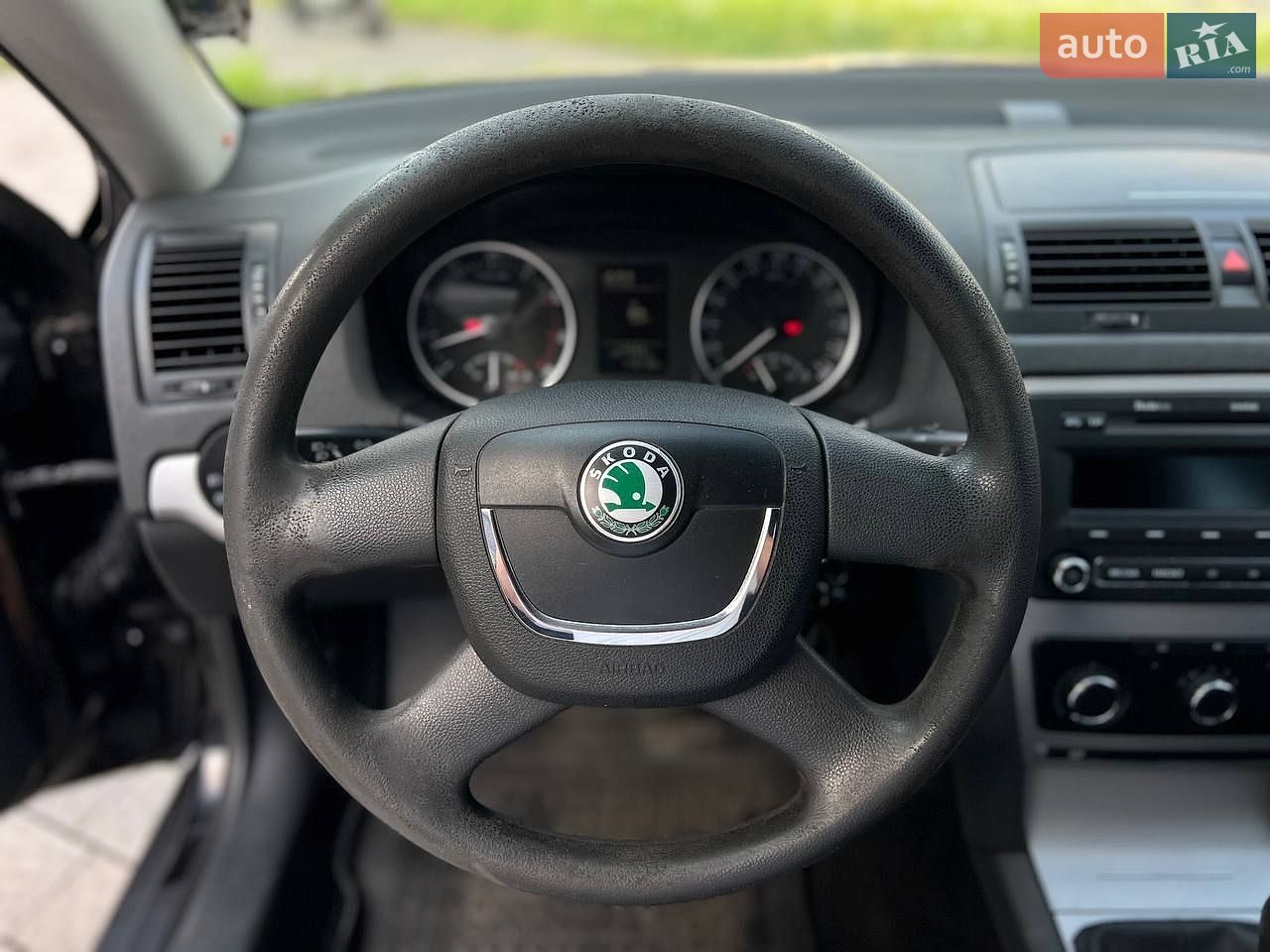 Skoda Octavia 2012 VIN TMBCA412XCB159065 фото оголошення 12 з 35