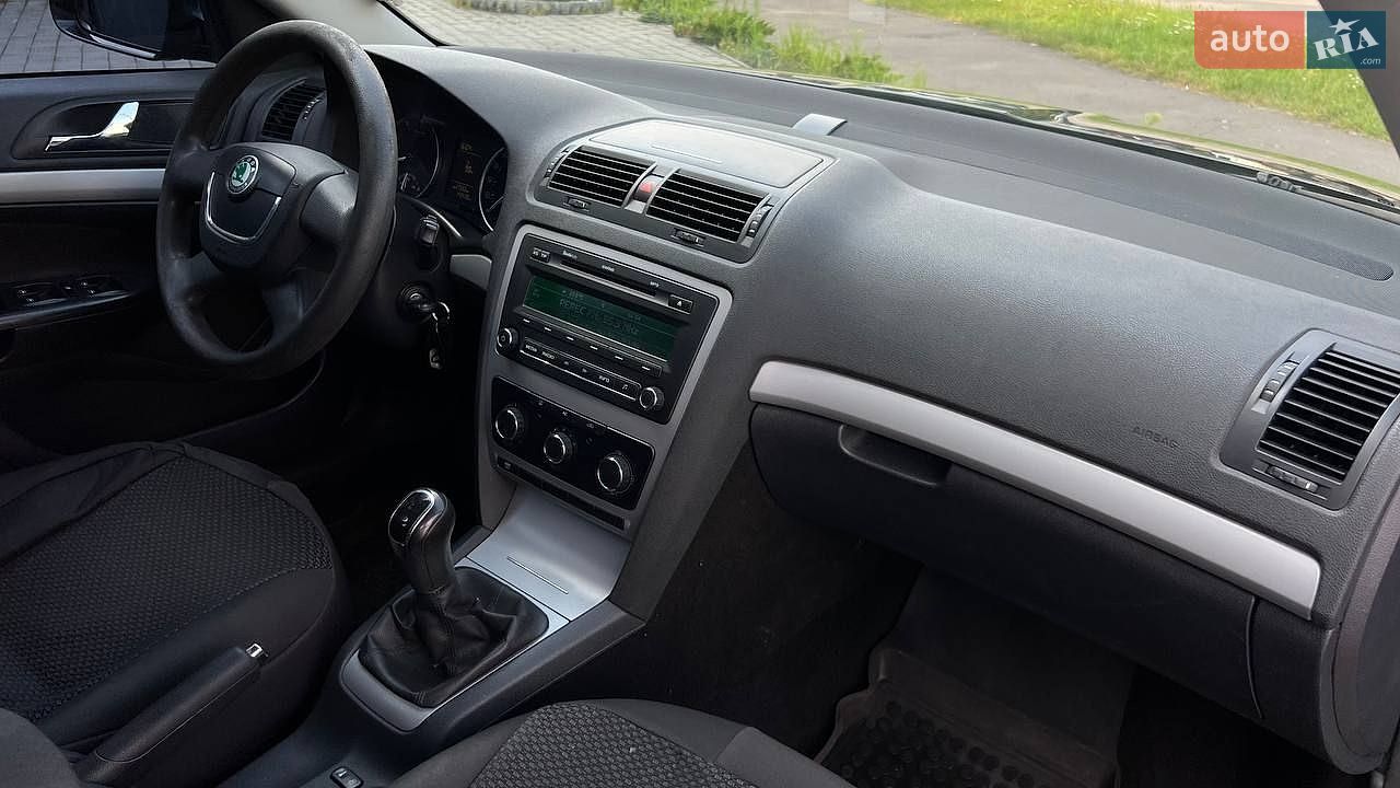 Skoda Octavia 2012 VIN TMBCA412XCB159065 фото оголошення 33 з 35
