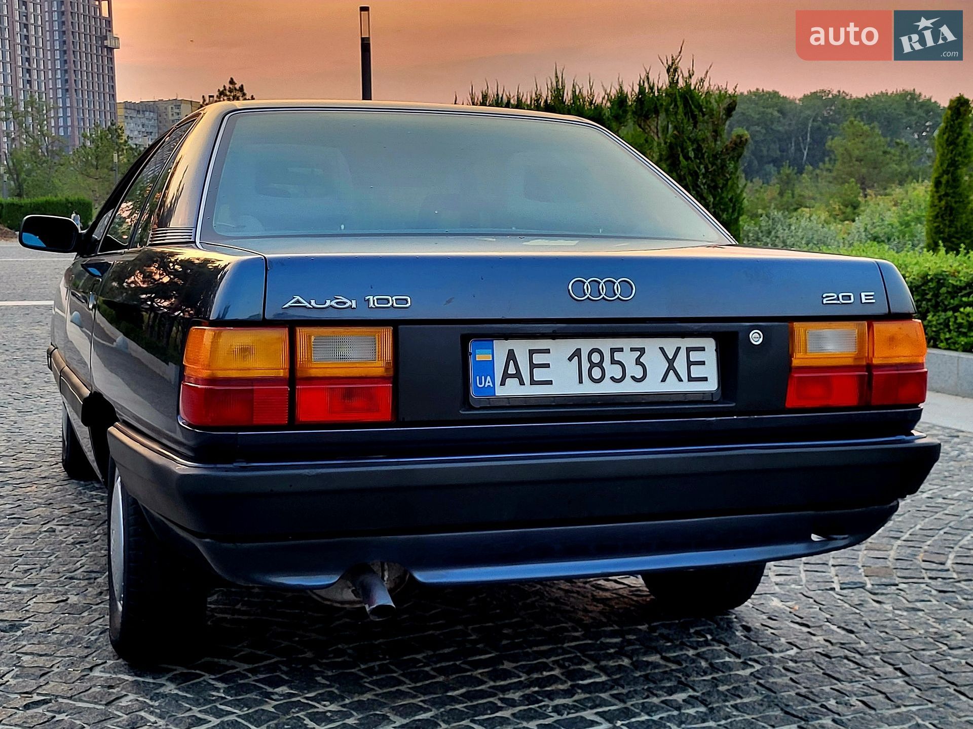 Audi 100 1988 VIN WAUZZZ44ZJN205700 фото оголошення 7 з 47