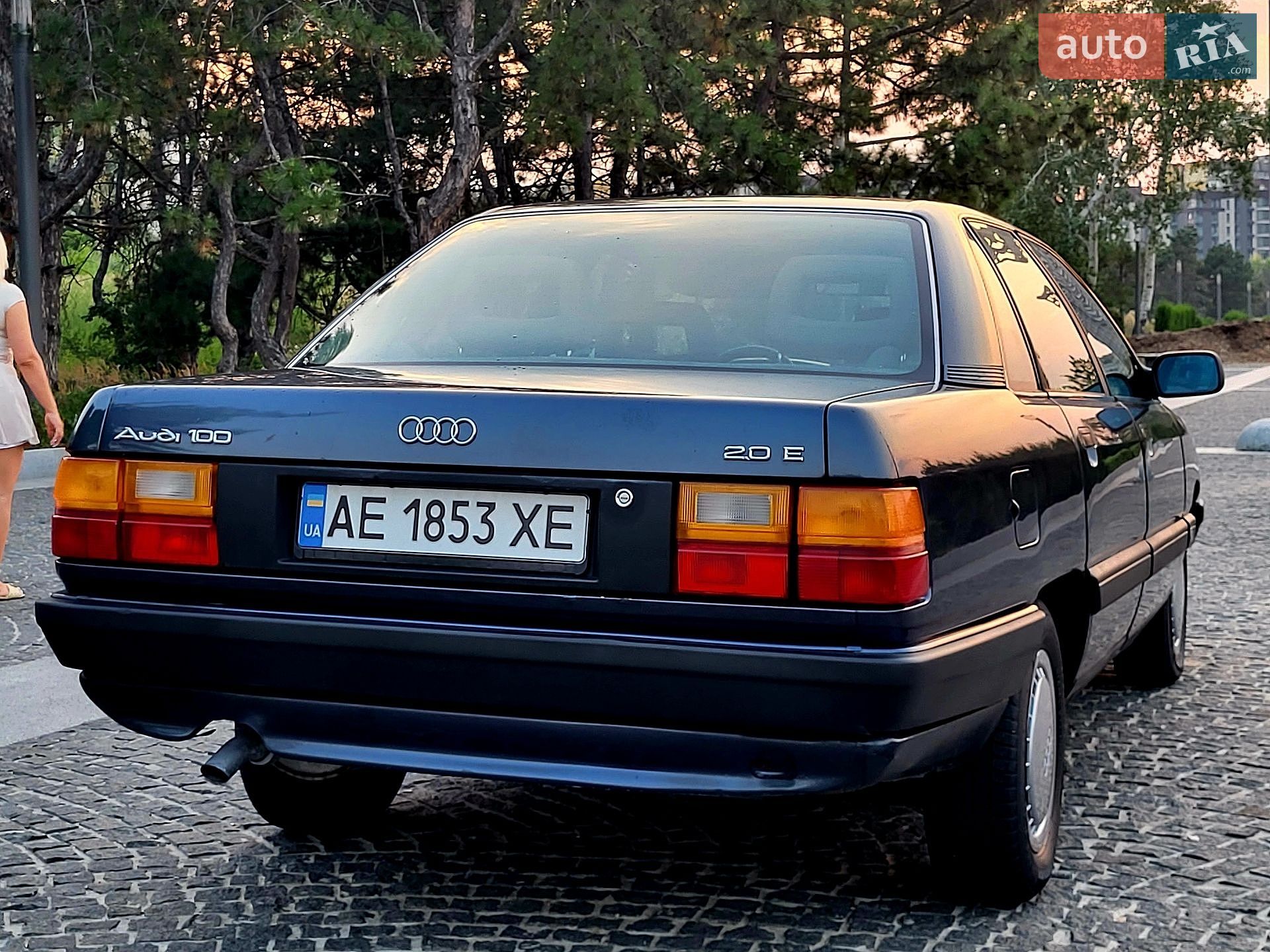 Audi 100 1988 VIN WAUZZZ44ZJN205700 фото оголошення 11 з 47