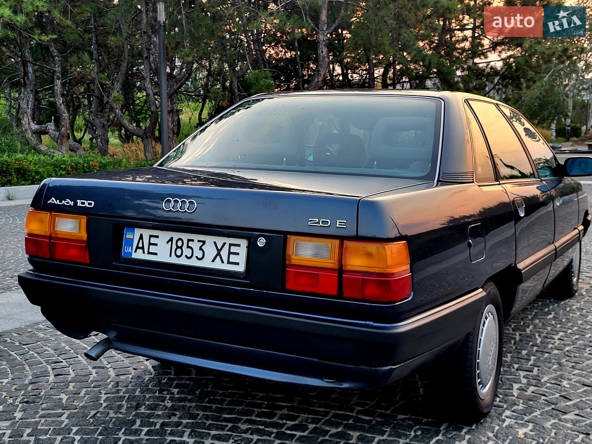 Audi 100 1988 VIN WAUZZZ44ZJN205700 фото оголошення 14 з 47