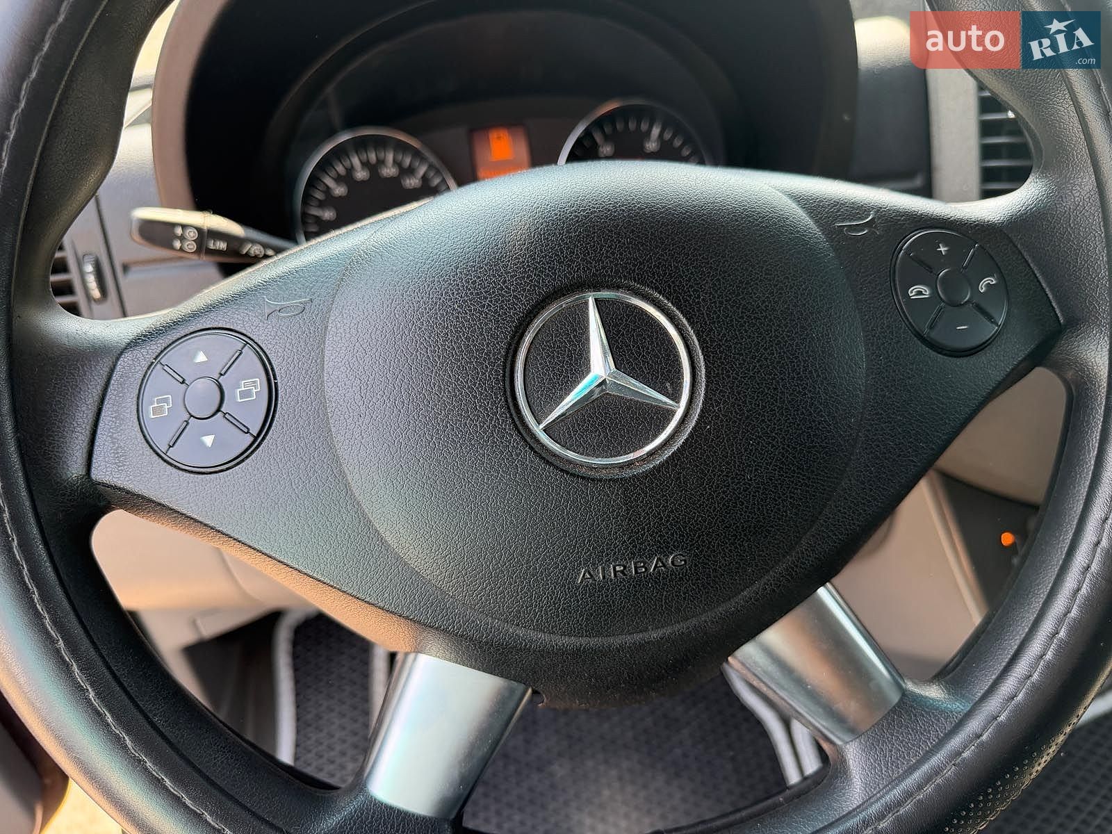 Mercedes-Benz Sprinter 2014 VIN WDB9066331S961187 фото оголошення 18 з 31