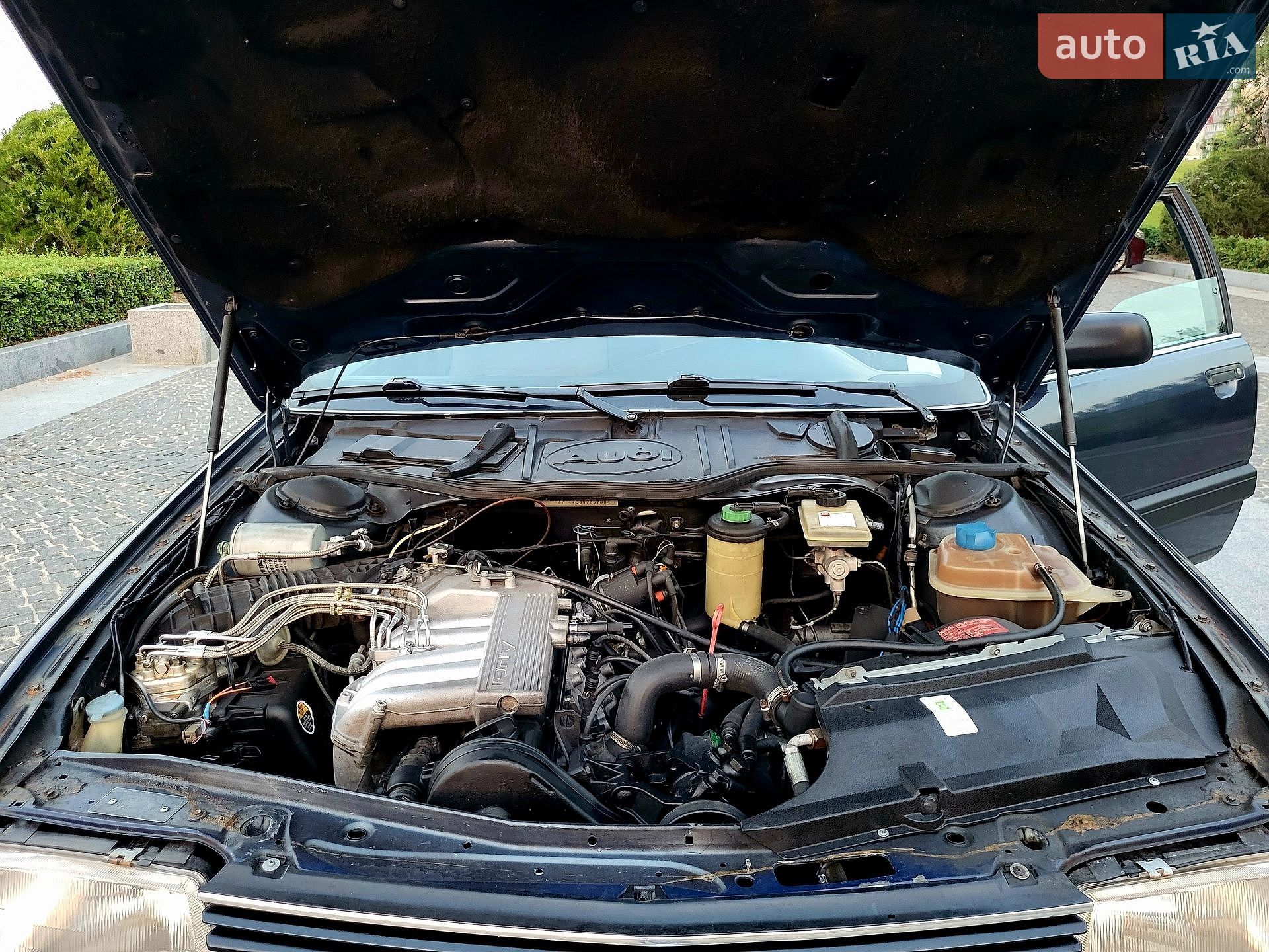 Audi 100 1988 VIN WAUZZZ44ZJN205700 фото оголошення 35 з 47