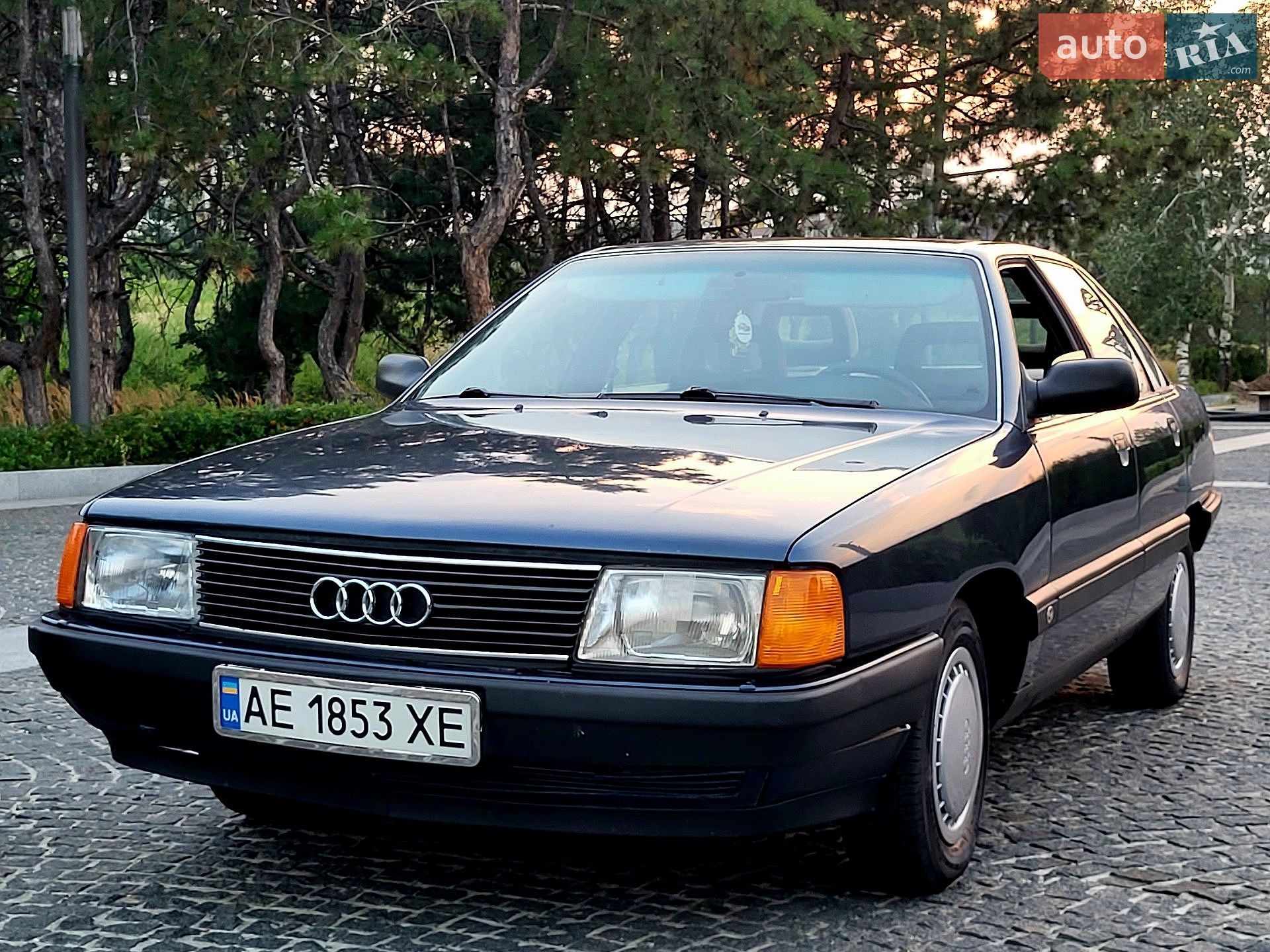 Audi 100 1988 VIN WAUZZZ44ZJN205700 фото оголошення 41 з 47