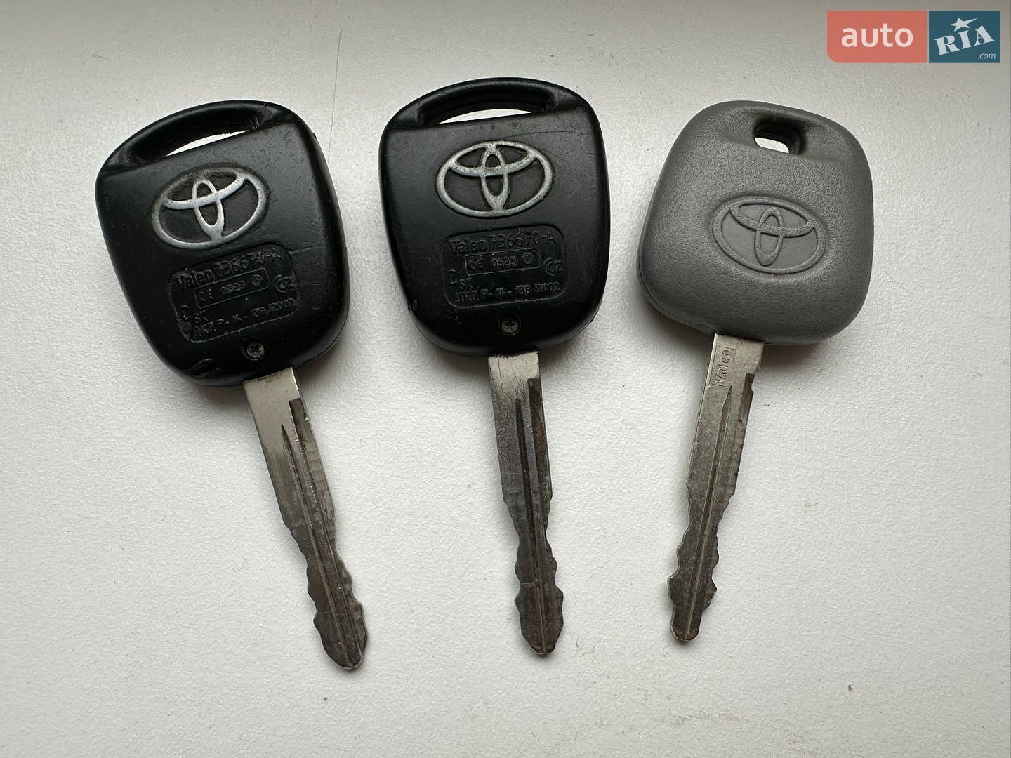 Toyota Avensis 2004 VIN SB1BR56L80E070446 фото оголошення 14 з 18