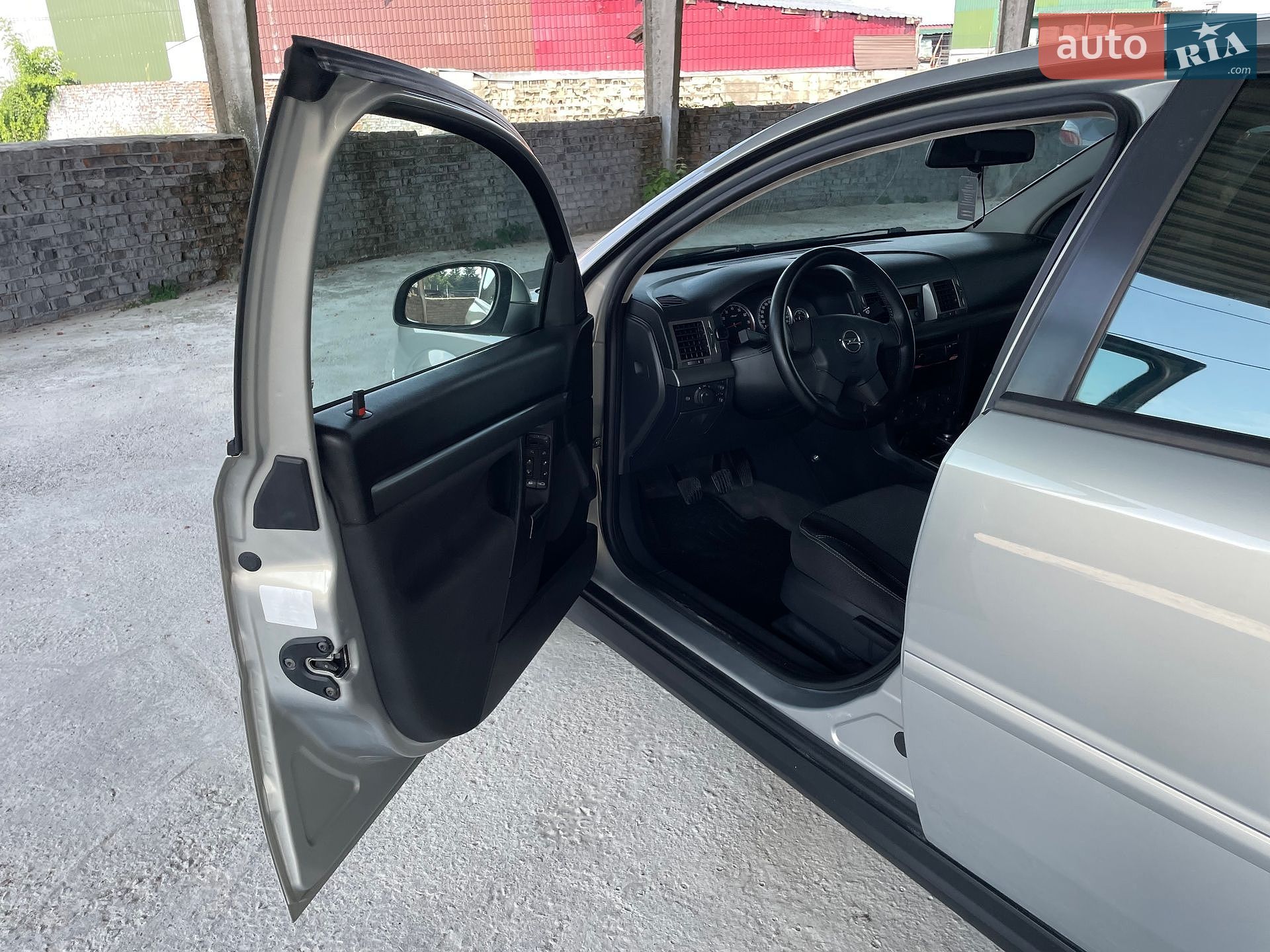 Opel Vectra 2005 VIN Y6D0ZCF6951056972 фото оголошення 28 з 51