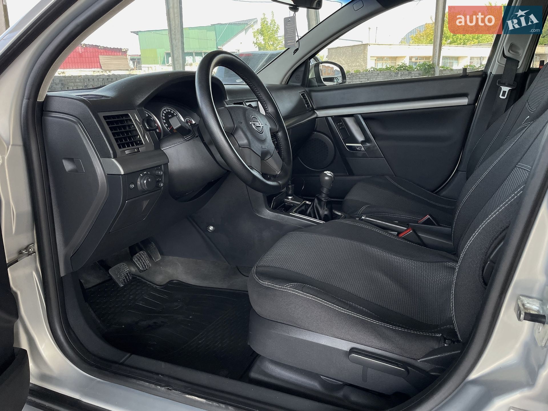 Opel Vectra 2005 VIN Y6D0ZCF6951056972 фото оголошення 30 з 51