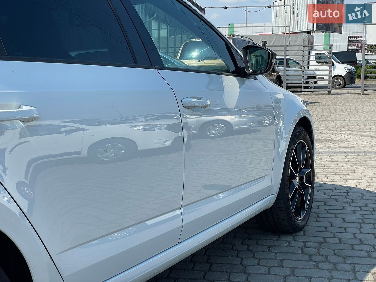 Skoda Octavia 2015 VIN TMBJK7NE6G0093726 фото оголошення 11 з 48