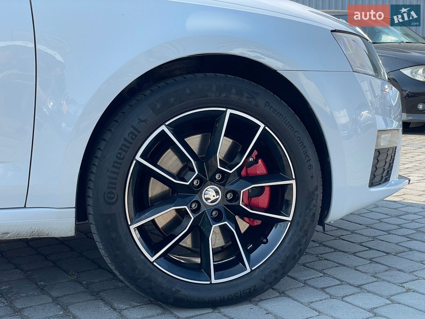 Skoda Octavia 2015 VIN TMBJK7NE6G0093726 фото оголошення 12 з 48