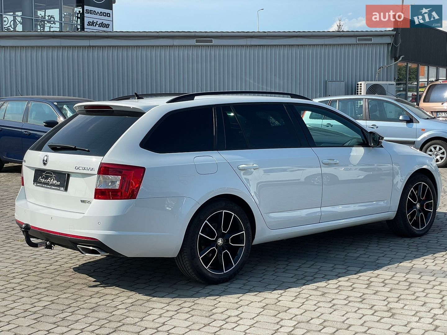 Skoda Octavia 2015 VIN TMBJK7NE6G0093726 фото оголошення 22 з 48