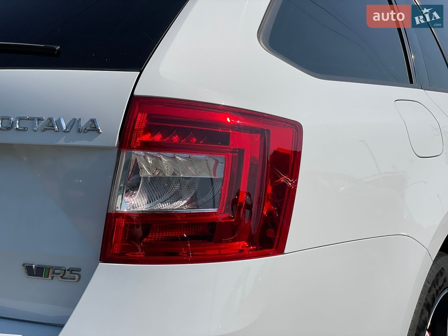 Skoda Octavia 2015 VIN TMBJK7NE6G0093726 фото оголошення 42 з 48