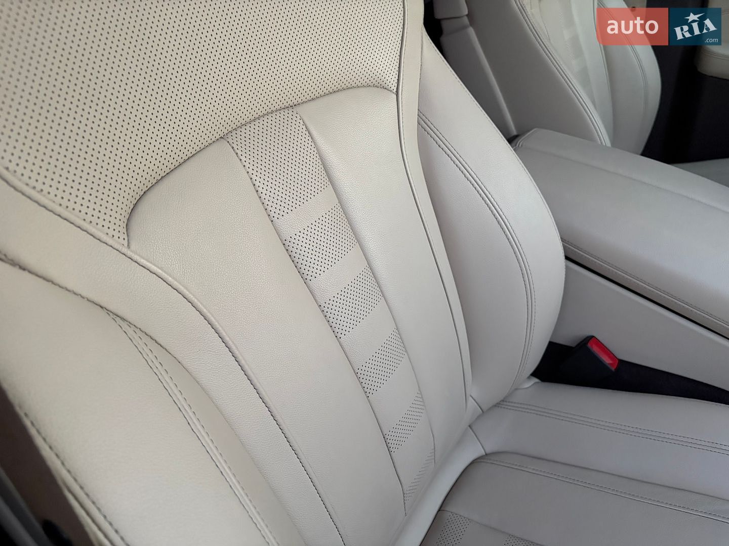 BMW X5 2019 VIN WBACR61040LJ18116 фото оголошення 13 з 21