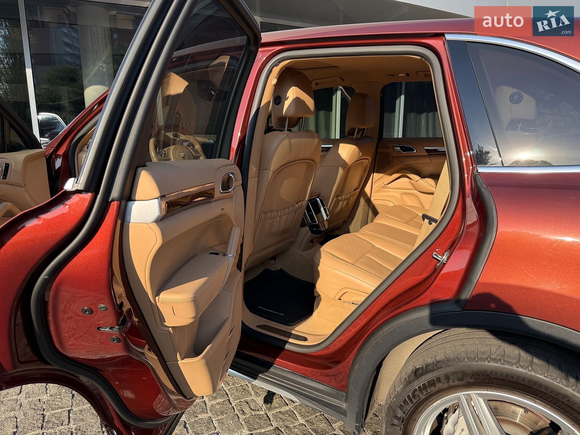 Porsche Cayenne 2013 VIN WP1ZZZ92ZDLA97541 фото оголошення 10 з 43