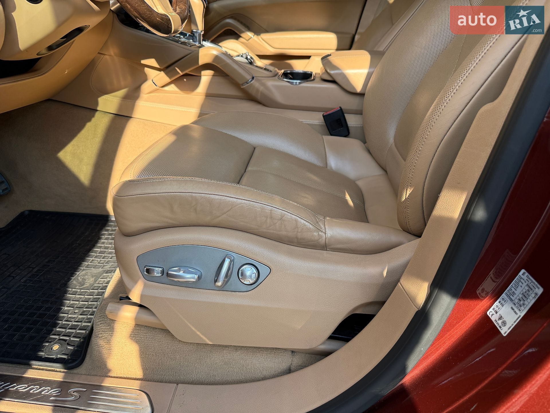 Porsche Cayenne 2013 VIN WP1ZZZ92ZDLA97541 фото оголошення 16 з 43