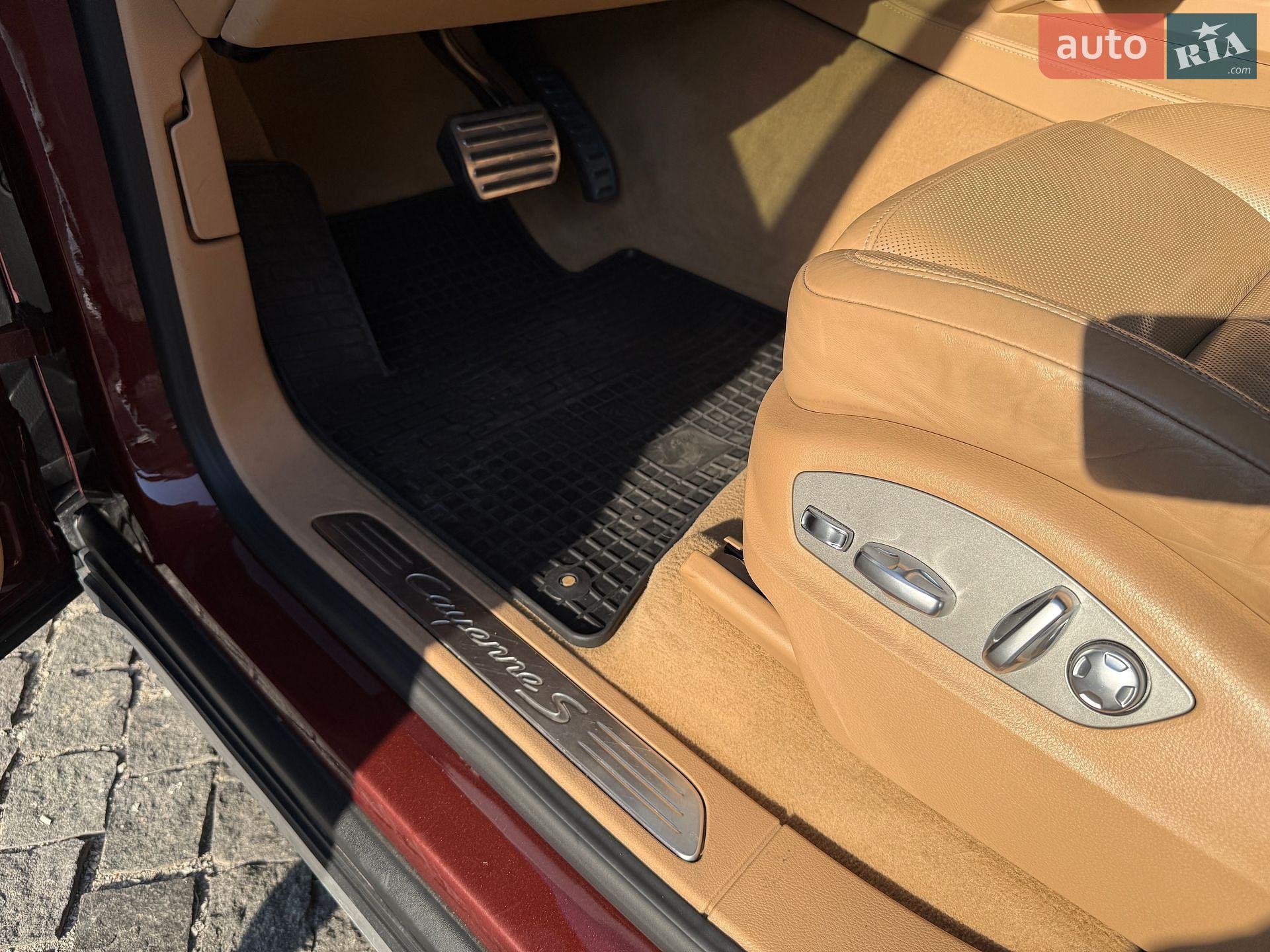 Porsche Cayenne 2013 VIN WP1ZZZ92ZDLA97541 фото оголошення 17 з 43