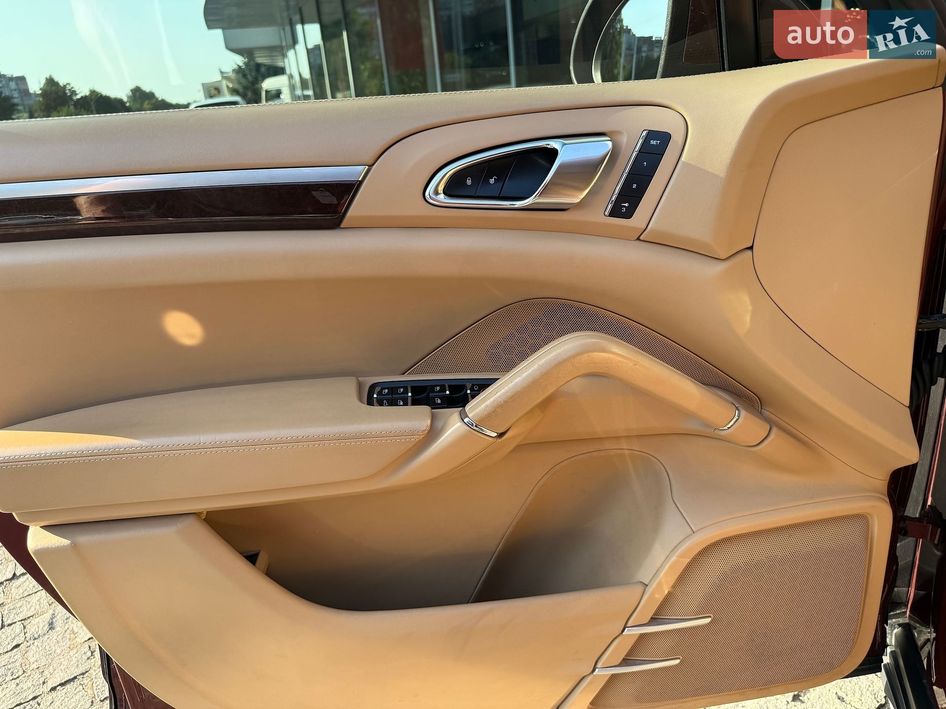 Porsche Cayenne 2013 VIN WP1ZZZ92ZDLA97541 фото оголошення 18 з 43