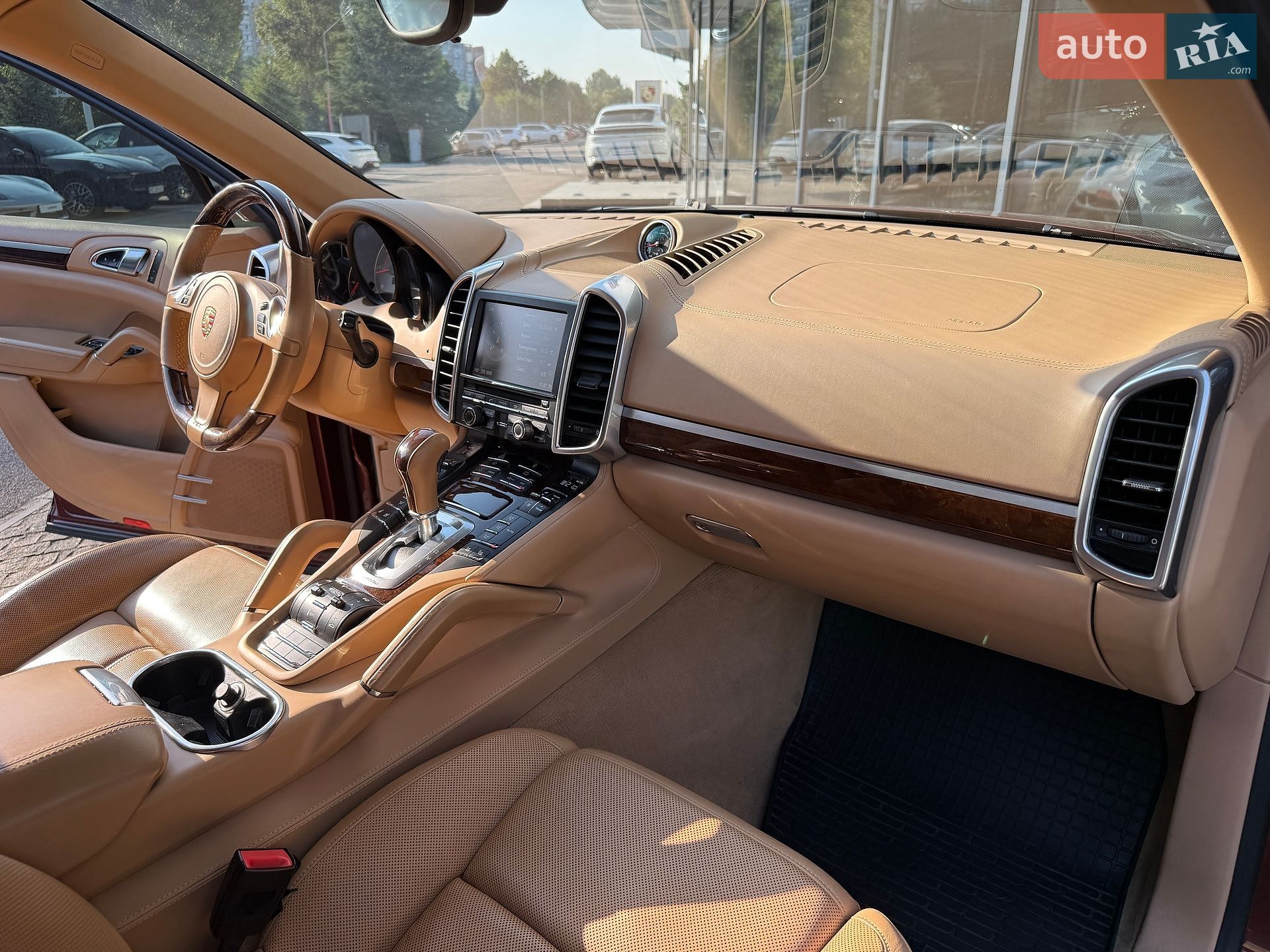Porsche Cayenne 2013 VIN WP1ZZZ92ZDLA97541 фото оголошення 20 з 43