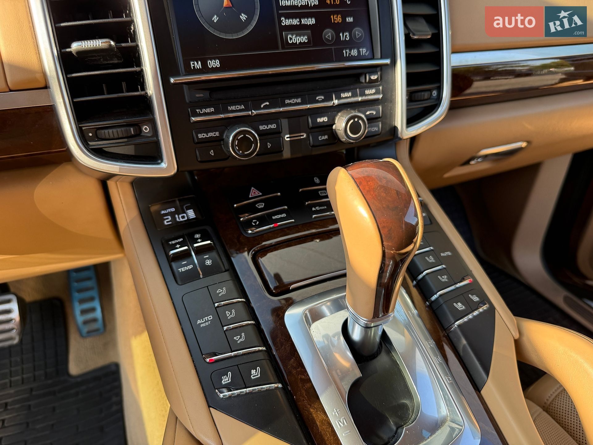Porsche Cayenne 2013 VIN WP1ZZZ92ZDLA97541 фото оголошення 27 з 43