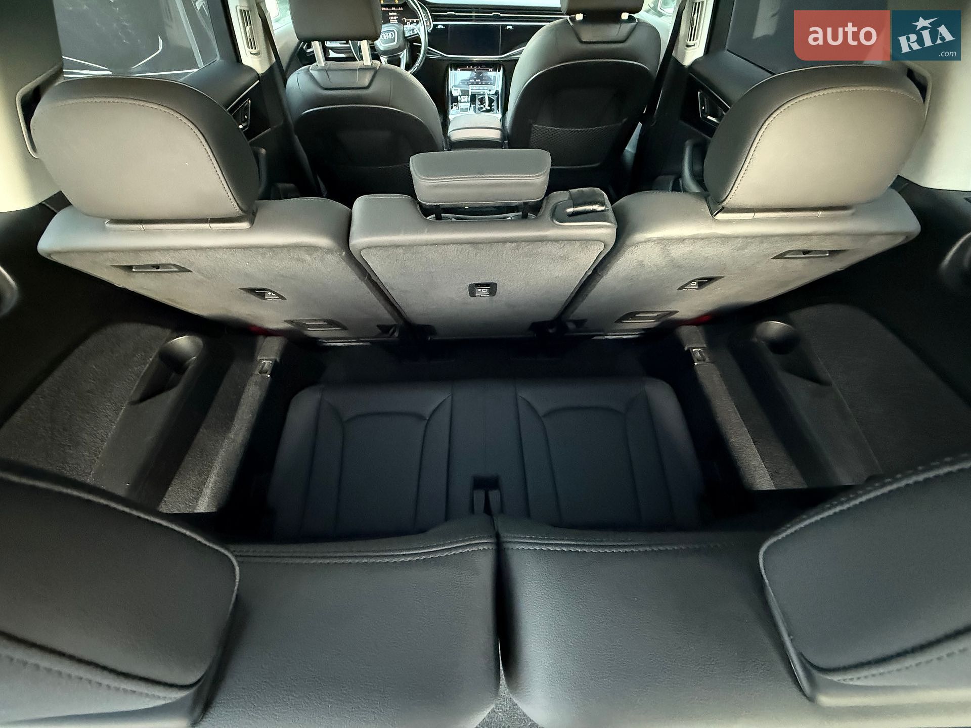 Audi Q7 2020 VIN WA1LXAF70LD003071 фото оголошення 35 з 90