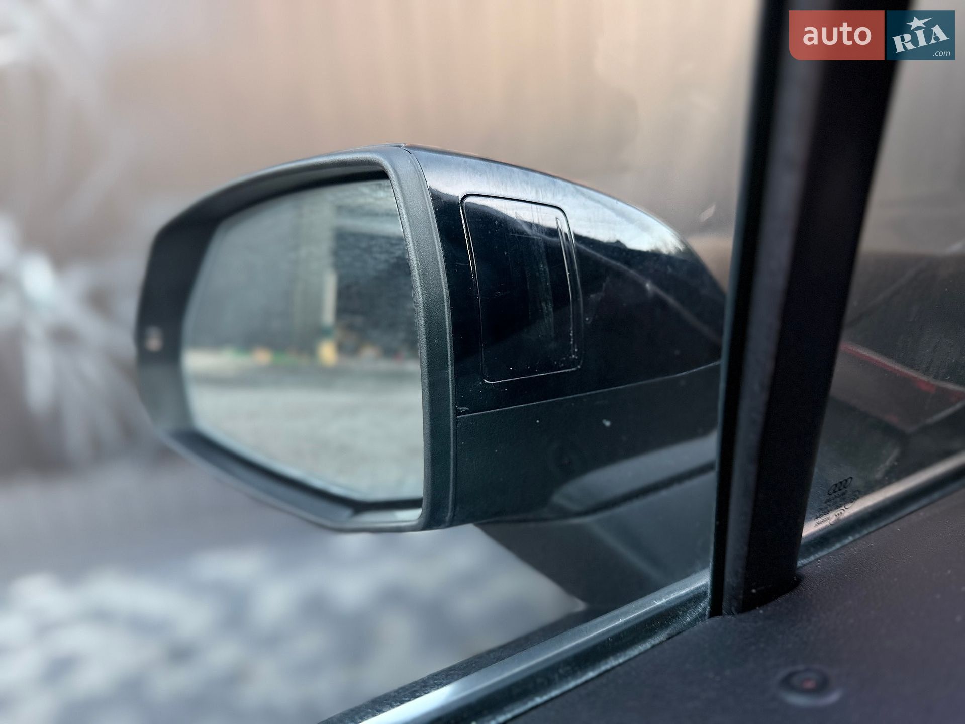 Audi Q7 2020 VIN WA1LXAF70LD003071 фото оголошення 40 з 90