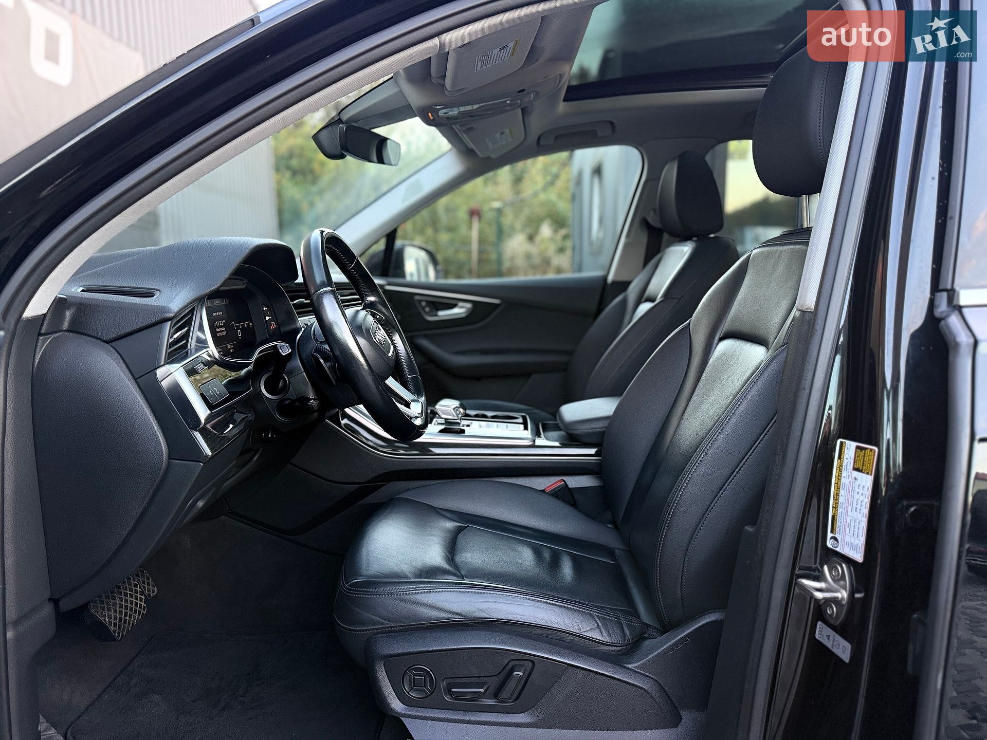 Audi Q7 2020 VIN WA1LXAF70LD003071 фото оголошення 42 з 90