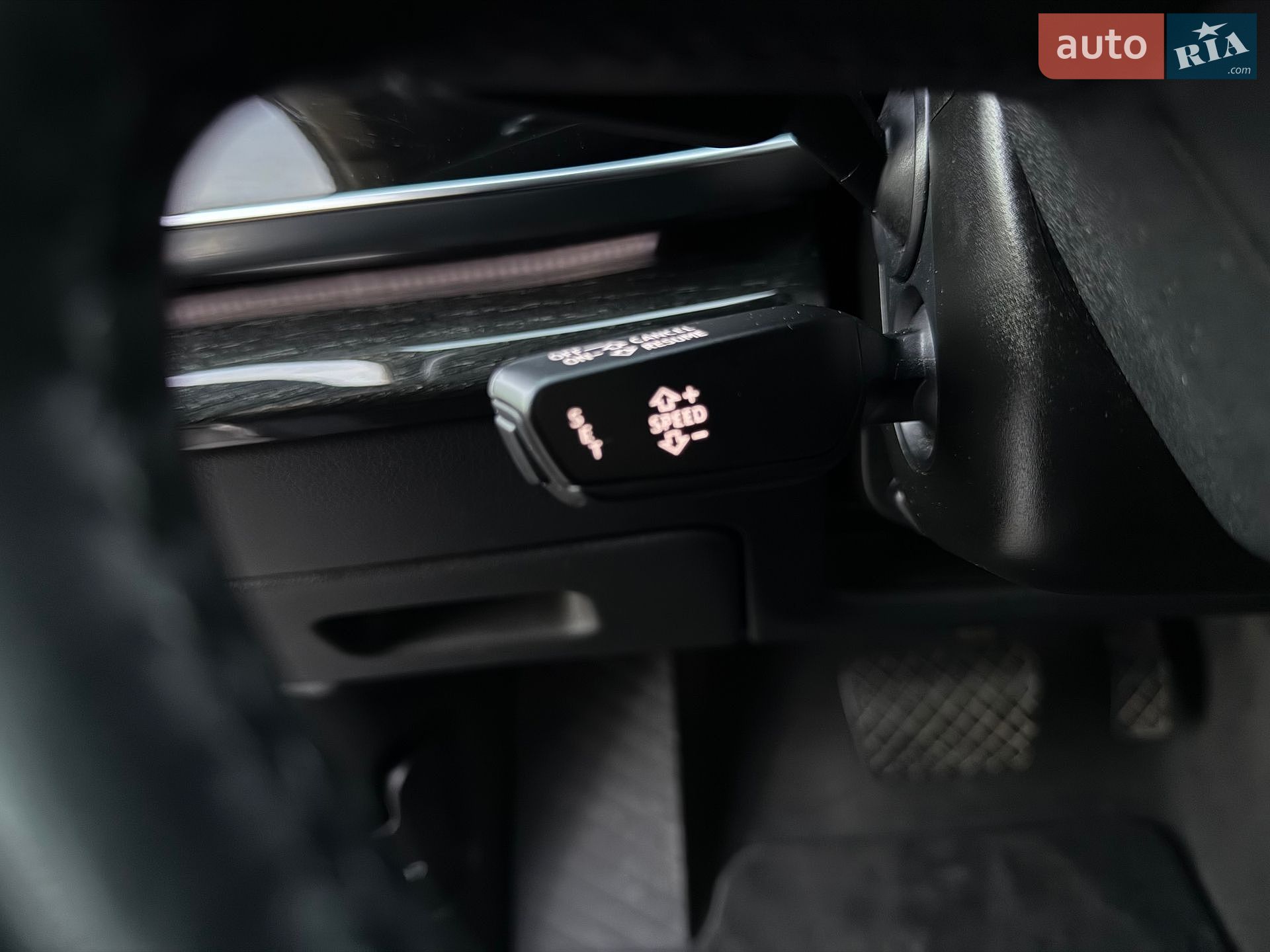 Audi Q7 2020 VIN WA1LXAF70LD003071 фото оголошення 56 з 90