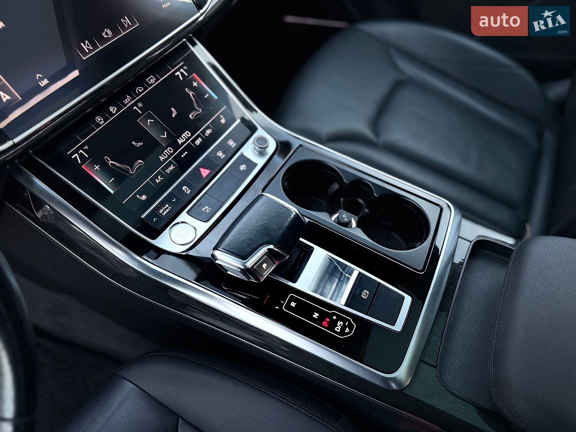 Audi Q7 2020 VIN WA1LXAF70LD003071 фото оголошення 57 з 90