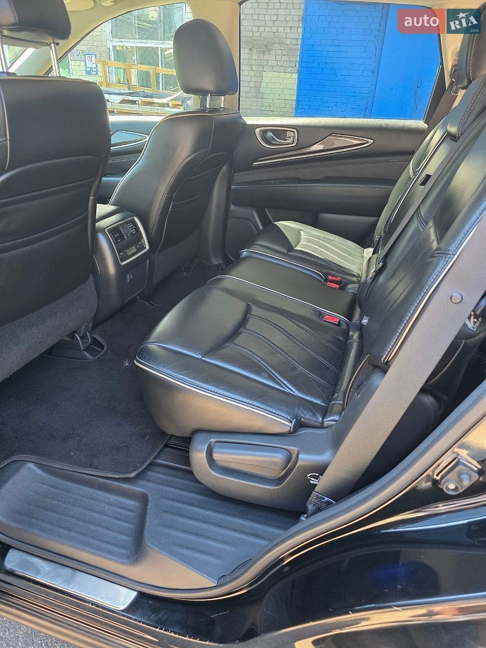 Infiniti QX60 2016 VIN 5N1AL0MM1GC506434 фото оголошення 9 з 30