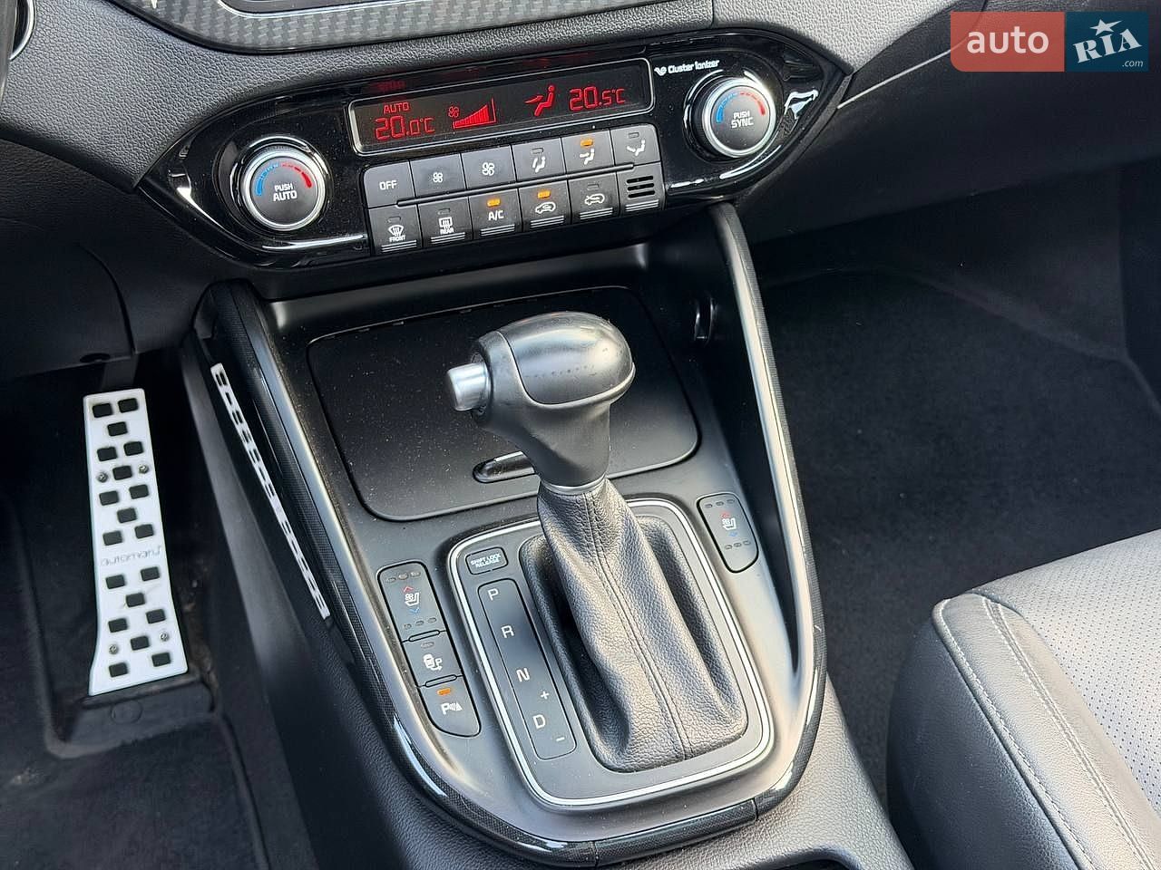 Kia Carens 2016 VIN KNAHU815GHK171115 фото оголошення 46 з 56