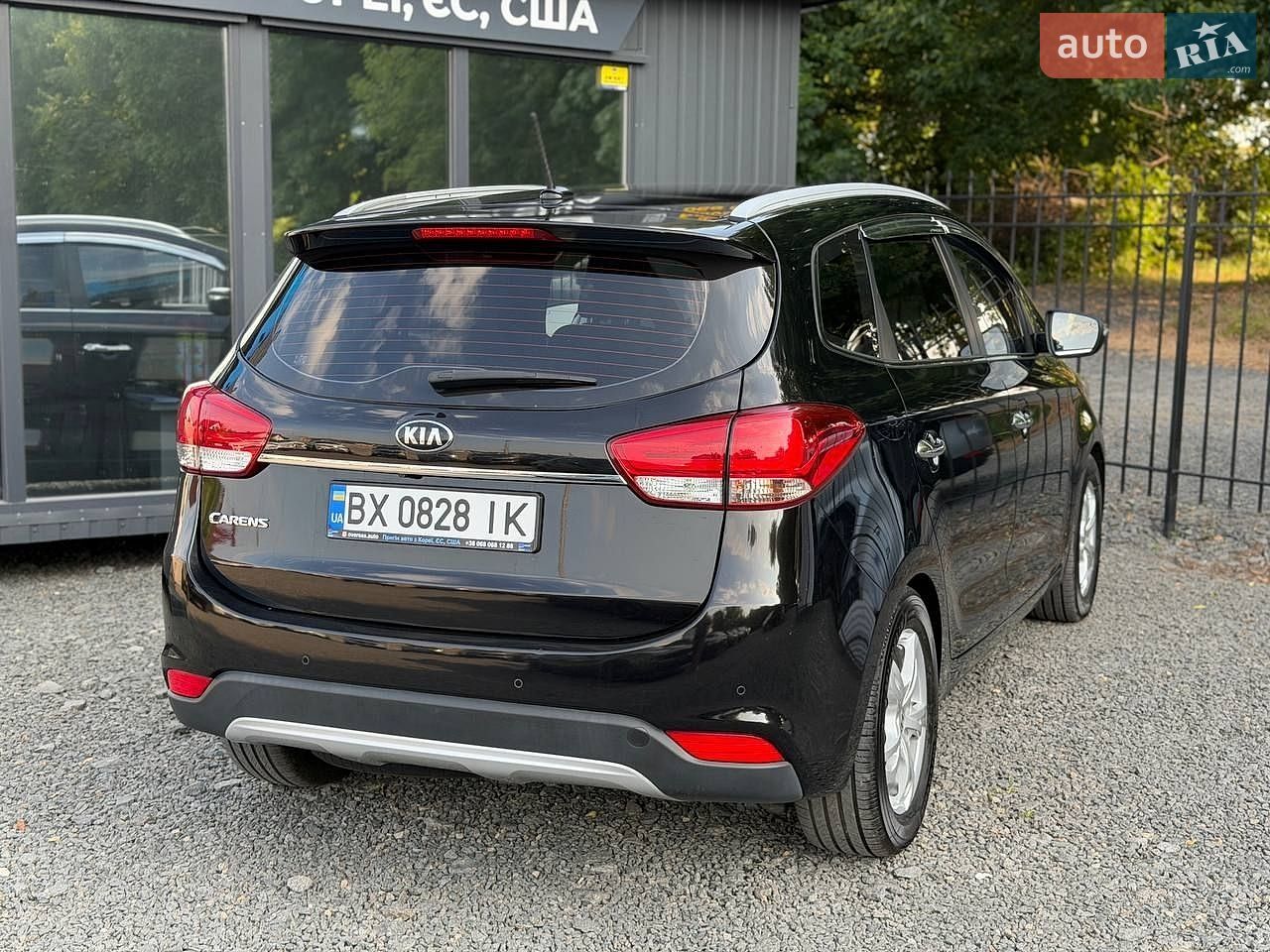 Kia Carens 2016 VIN KNAHU815GHK171115 фото оголошення 14 з 56
