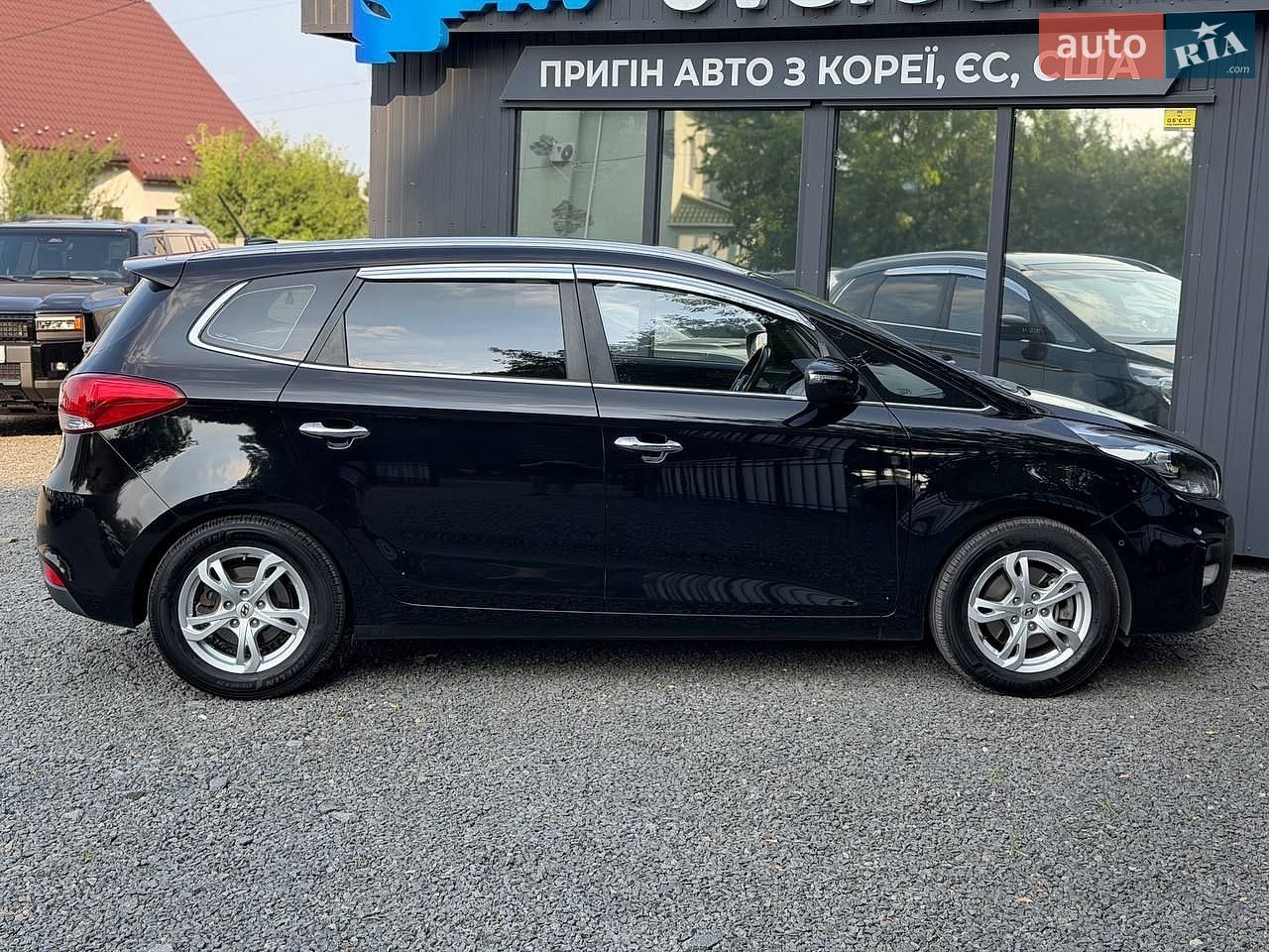 Kia Carens 2016 VIN KNAHU815GHK171115 фото оголошення 16 з 56