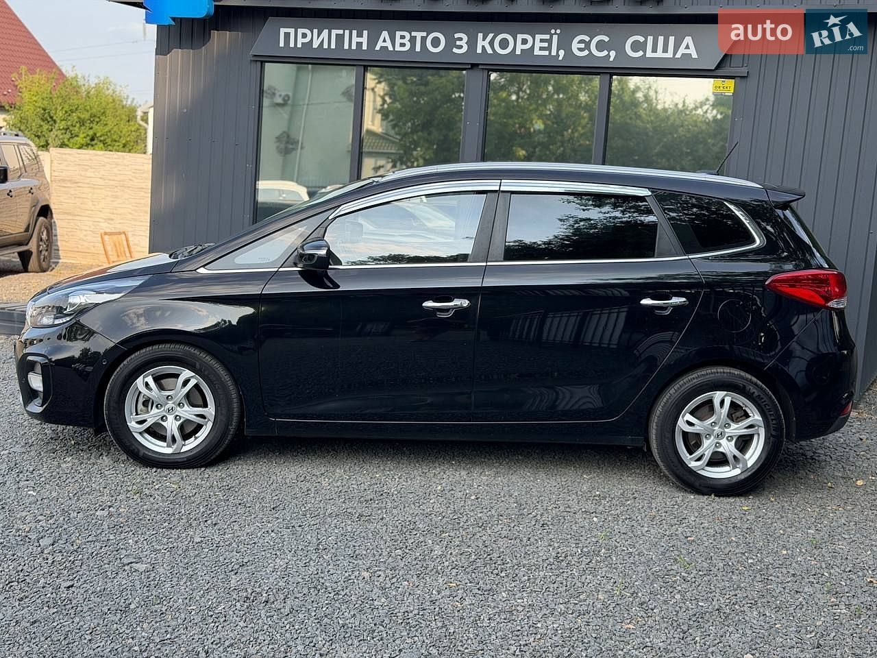 Kia Carens 2016 VIN KNAHU815GHK171115 фото оголошення 8 з 56