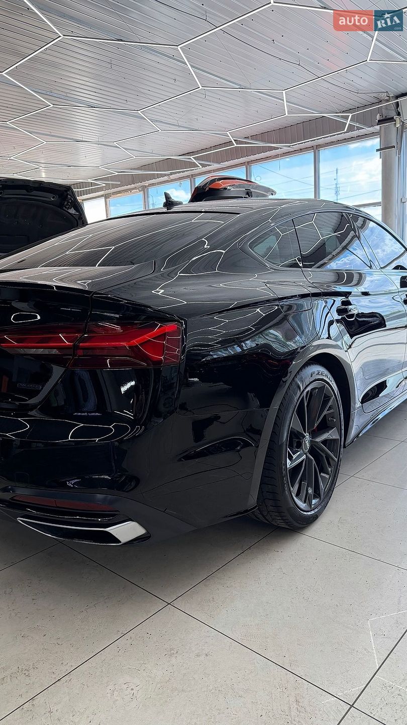 Audi A5 2020 VIN WAUANCF53LA007479 фото оголошення 2 з 22