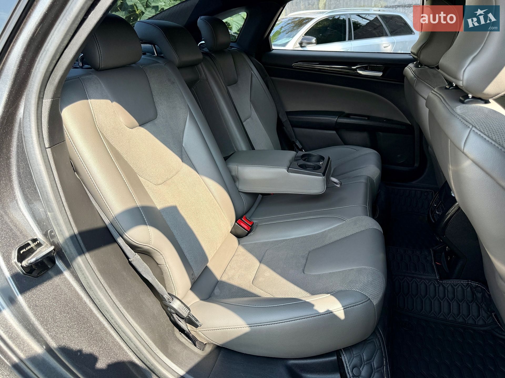 Ford Fusion 2017 VIN 3FA6P0VPXHR154387 фото оголошення 12 з 29