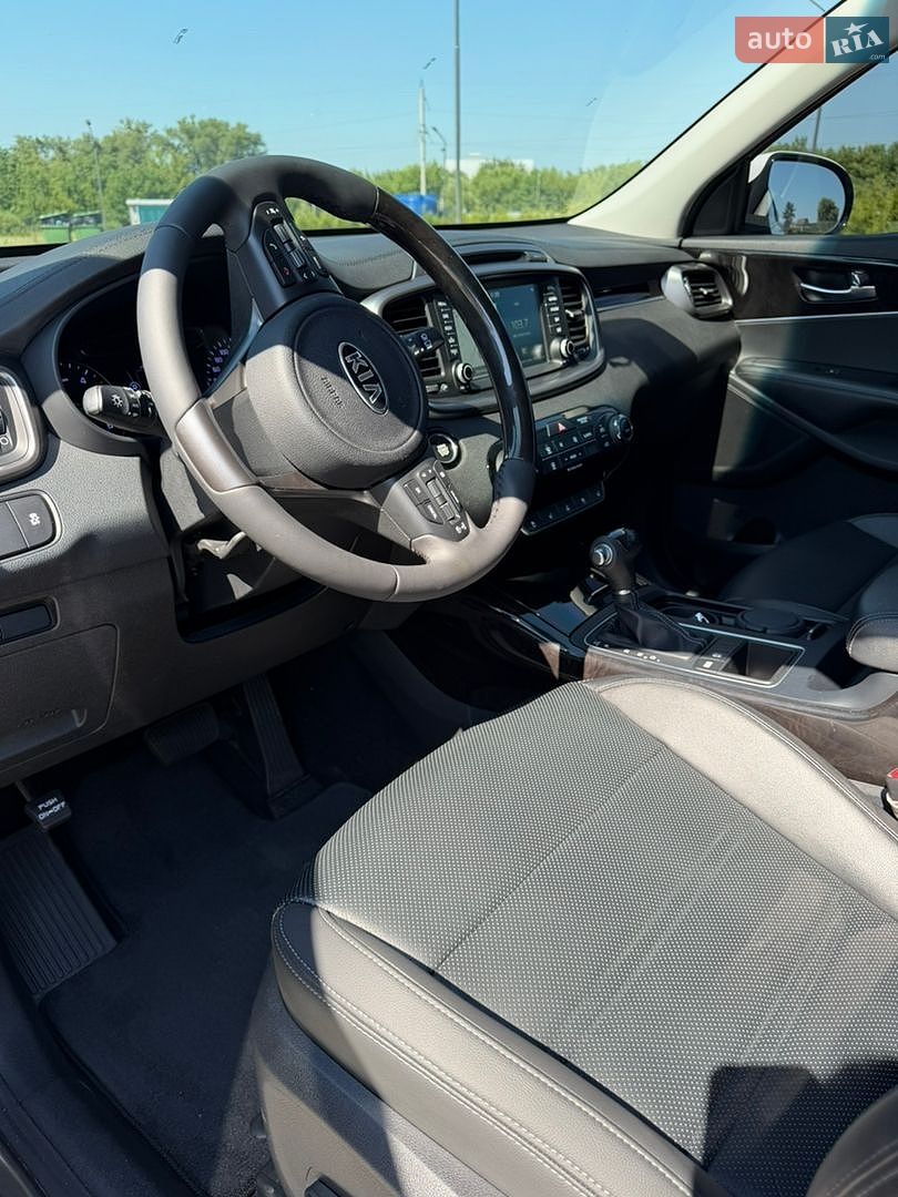 Kia Sorento 2016 VIN KNAPS81ABGA225889 фото оголошення 49 з 64