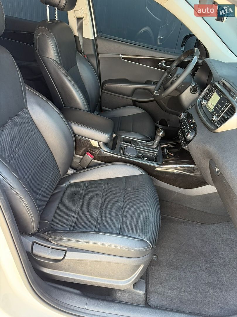 Kia Sorento 2016 VIN KNAPS81ABGA225889 фото оголошення 47 з 64