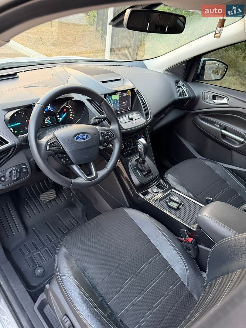 Ford Kuga 2019 VIN WF0AXXWPMAKJ59968 фото оголошення 7 з 16