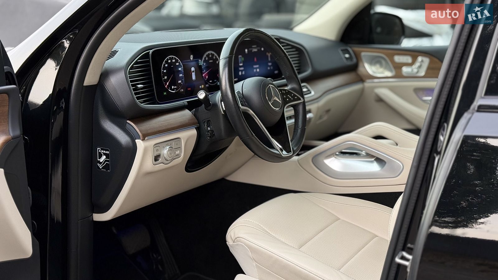 Mercedes-Benz GLE-Class 2023 VIN 4JGFB4FB2RB014600 фото оголошення 9 з 24
