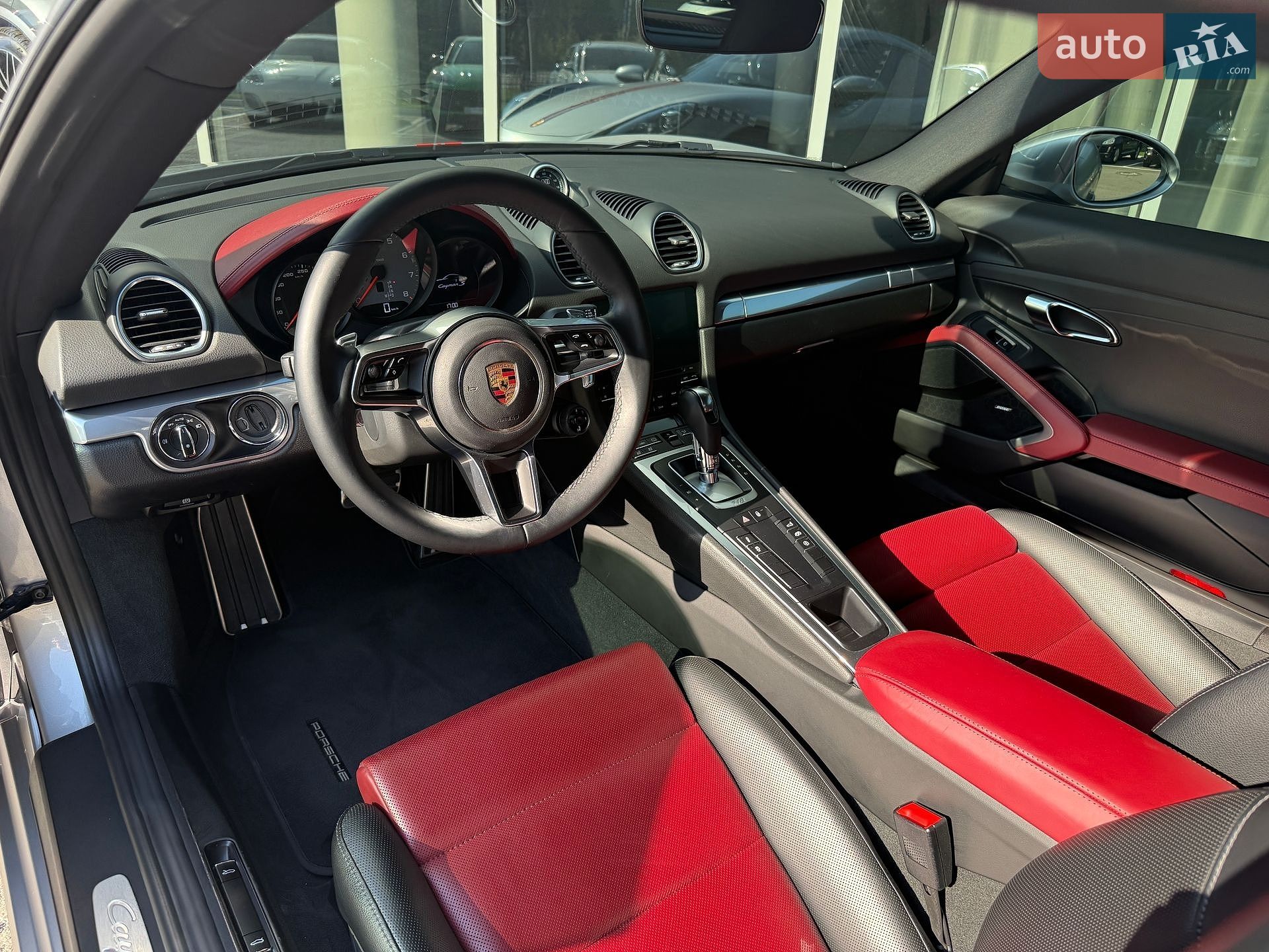 Porsche Cayman 2016 VIN WP0ZZZ98ZHS280301 фото оголошення 13 з 34