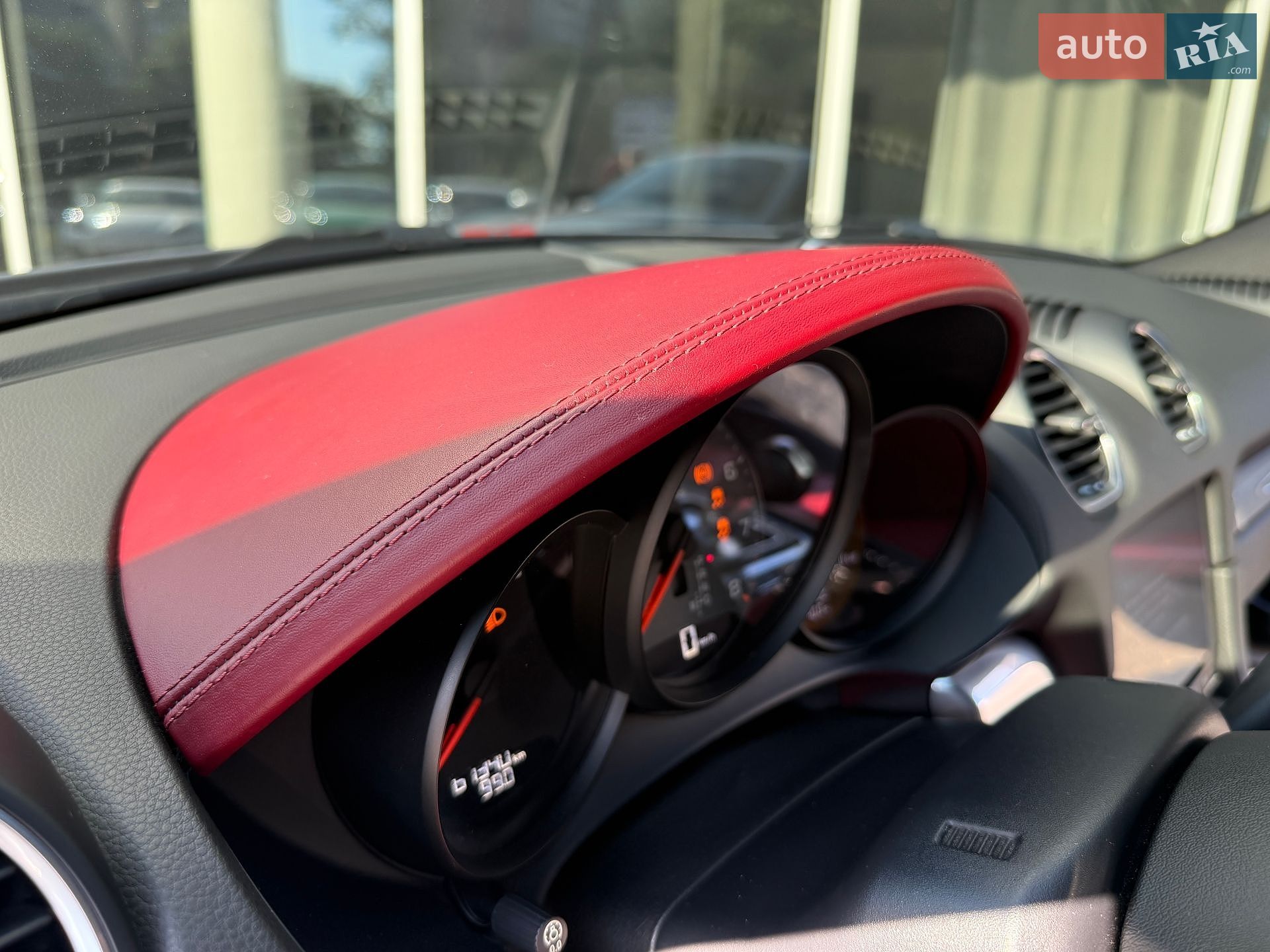 Porsche Cayman 2016 VIN WP0ZZZ98ZHS280301 фото оголошення 16 з 34