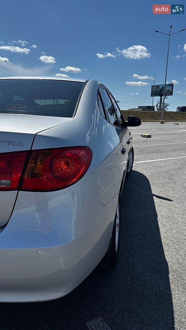 Hyundai Elantra 2010 VIN KMHDT41BBBU192364 фото оголошення 8 з 11