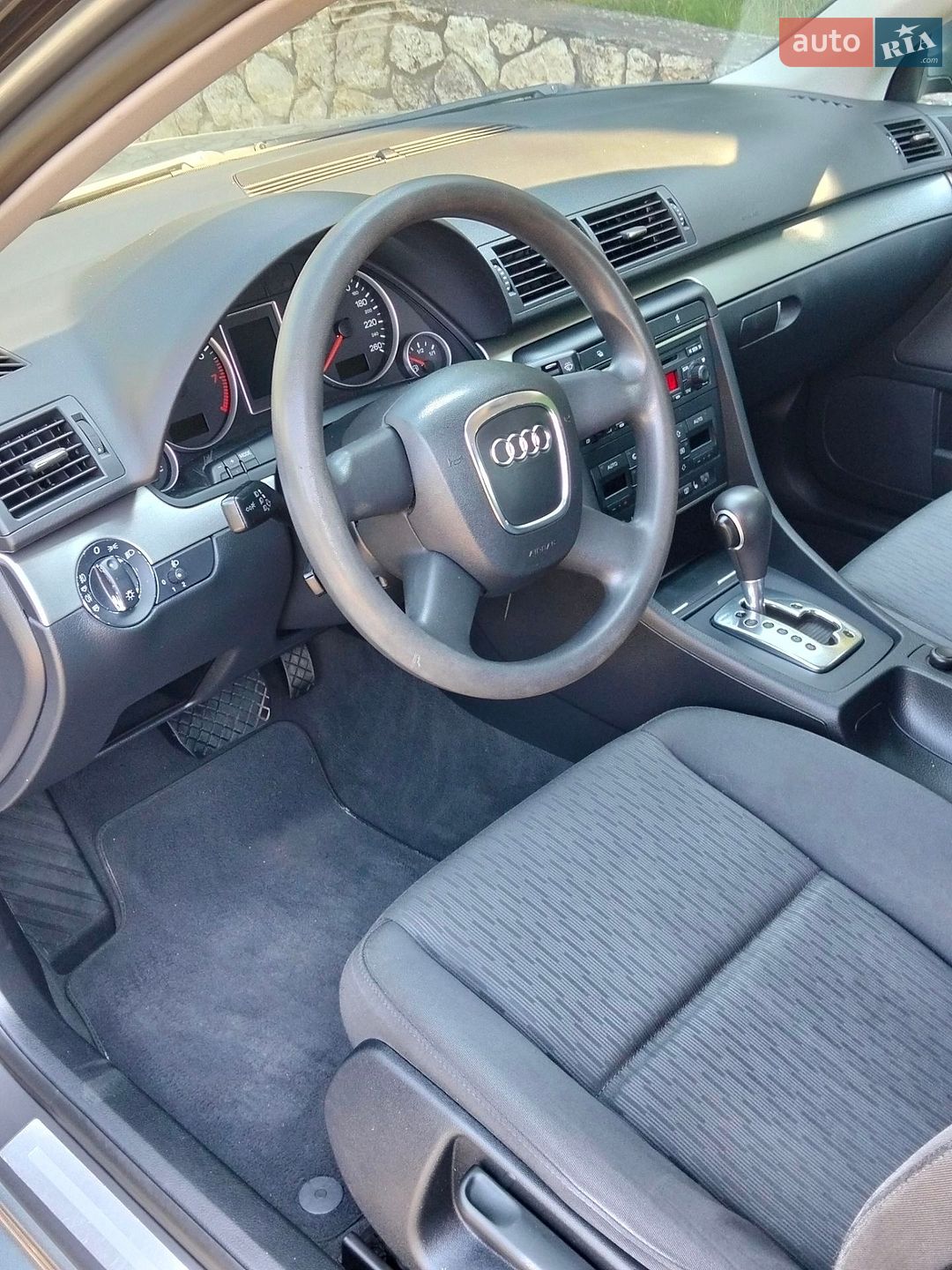 Audi A4 2005 VIN WAUZZZ8E16A098568 фото оголошення 13 з 27