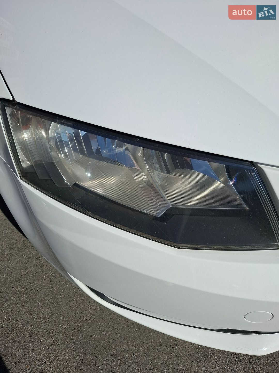 Skoda Octavia 2016 VIN TMBAN2NE2HB006310 фото оголошення 2 з 12