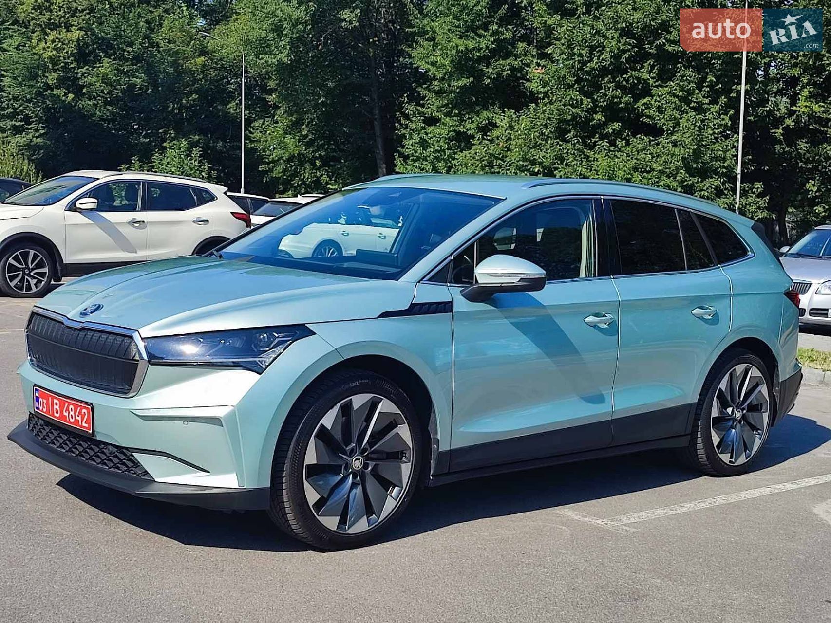 Skoda Enyaq iV 2021 VIN TMBJC7NY2MF017016 фото оголошення 4 з 39