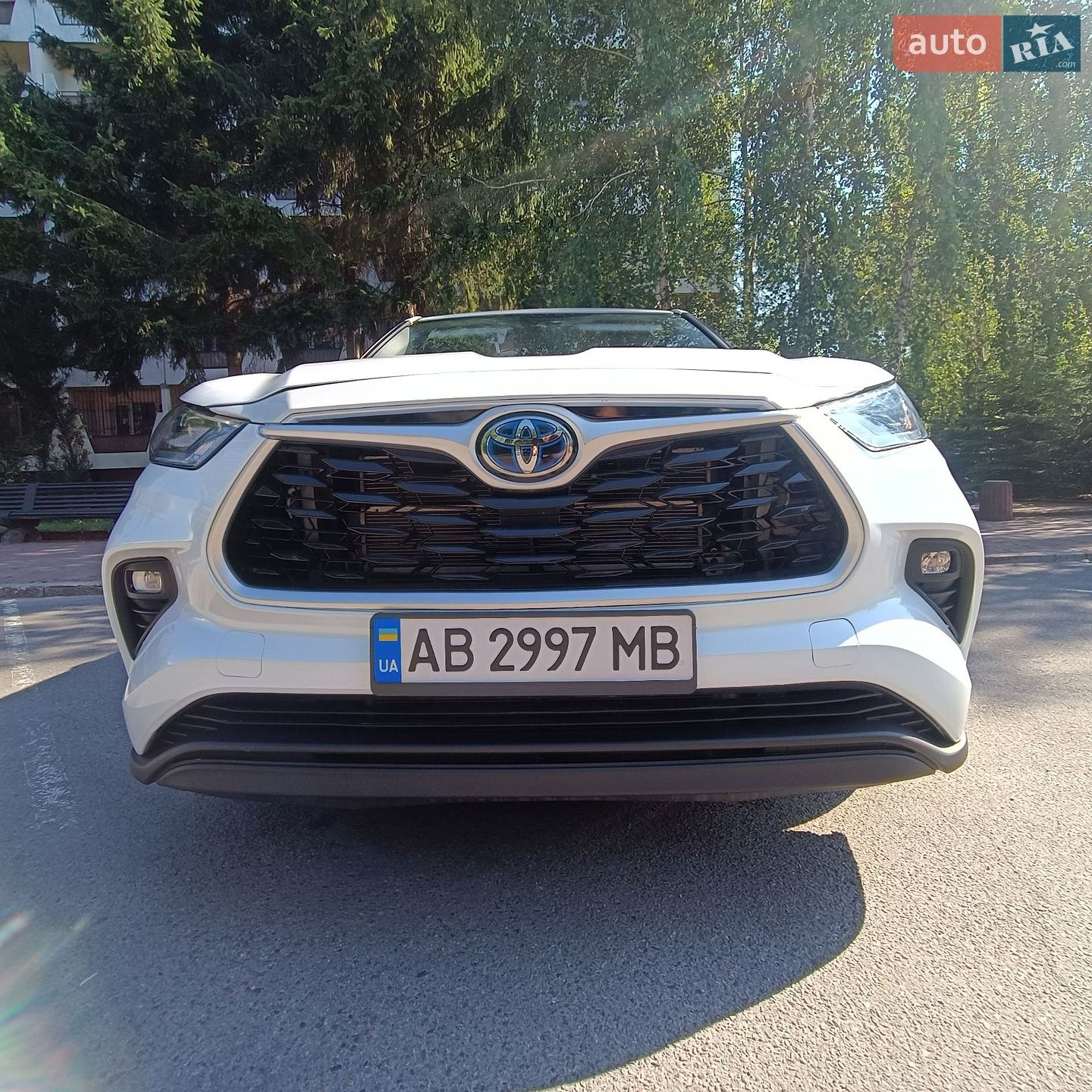 Toyota Highlander 2022 VIN 5TDZARAH0NS517350 фото оголошення 14 з 59