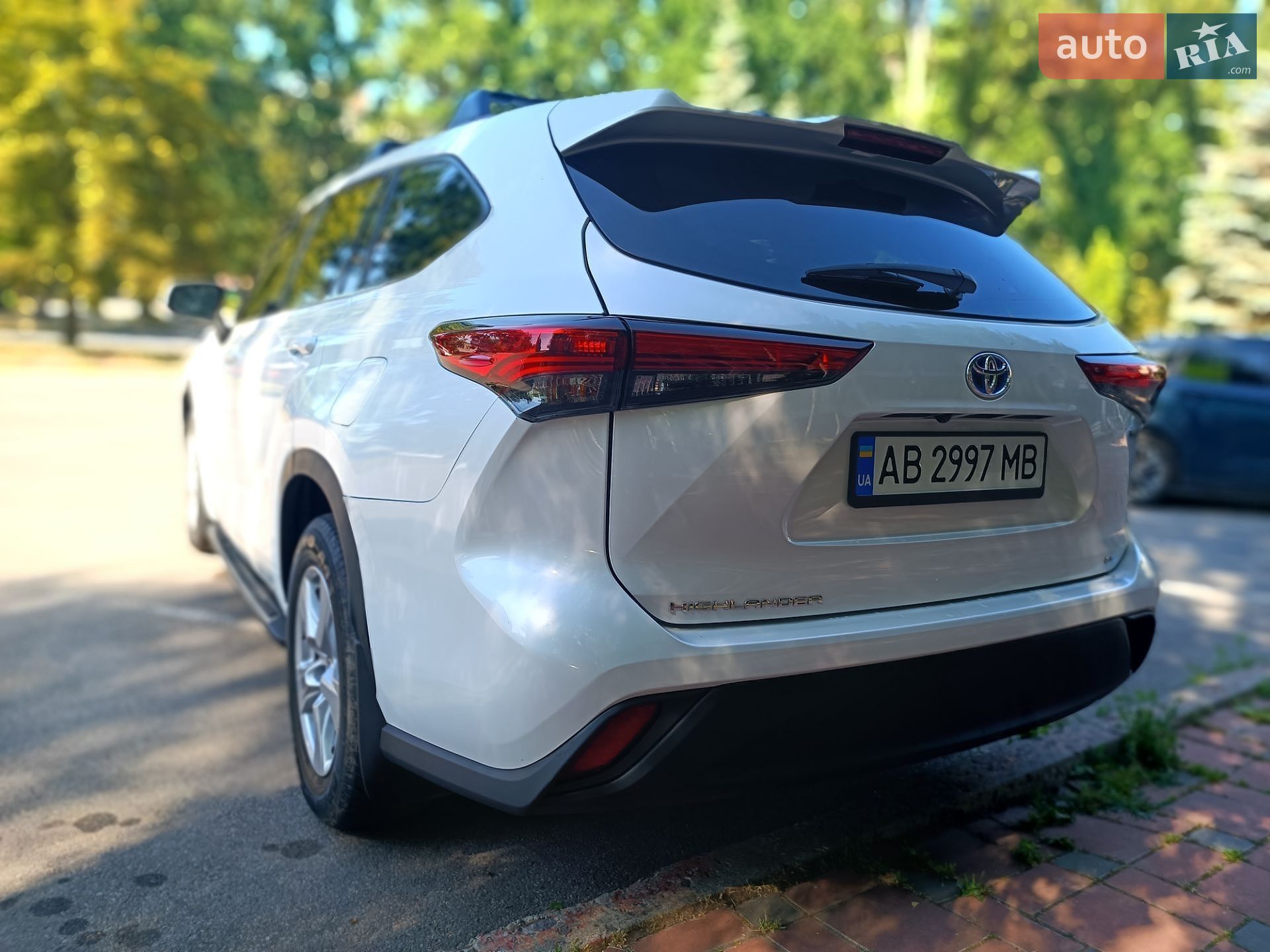 Toyota Highlander 2022 VIN 5TDZARAH0NS517350 фото оголошення 21 з 59