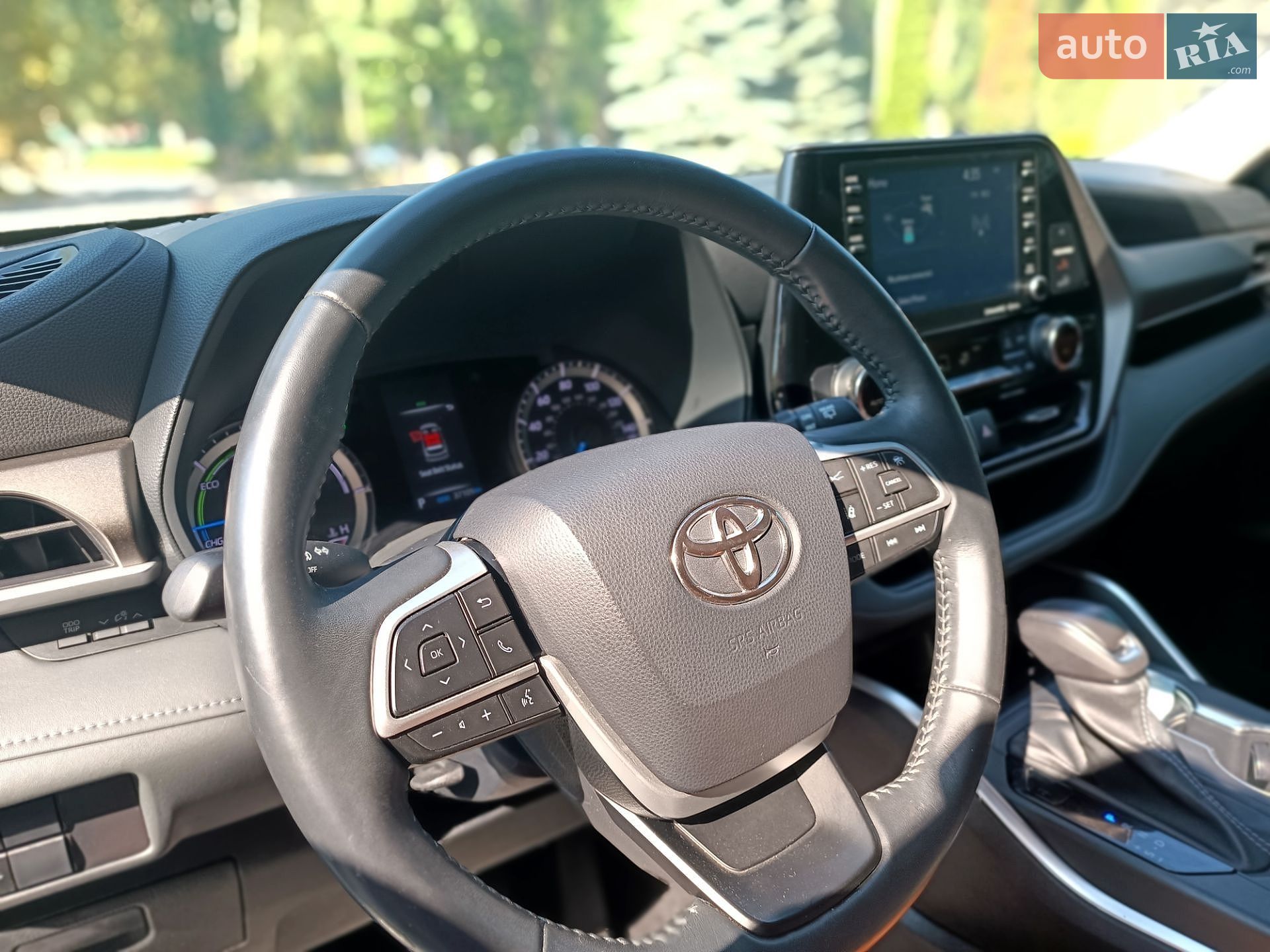 Toyota Highlander 2022 VIN 5TDZARAH0NS517350 фото оголошення 29 з 59