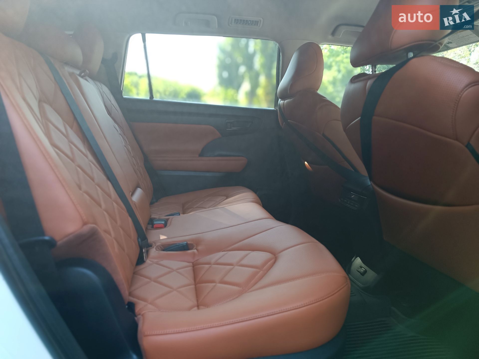 Toyota Highlander 2022 VIN 5TDZARAH0NS517350 фото оголошення 45 з 59